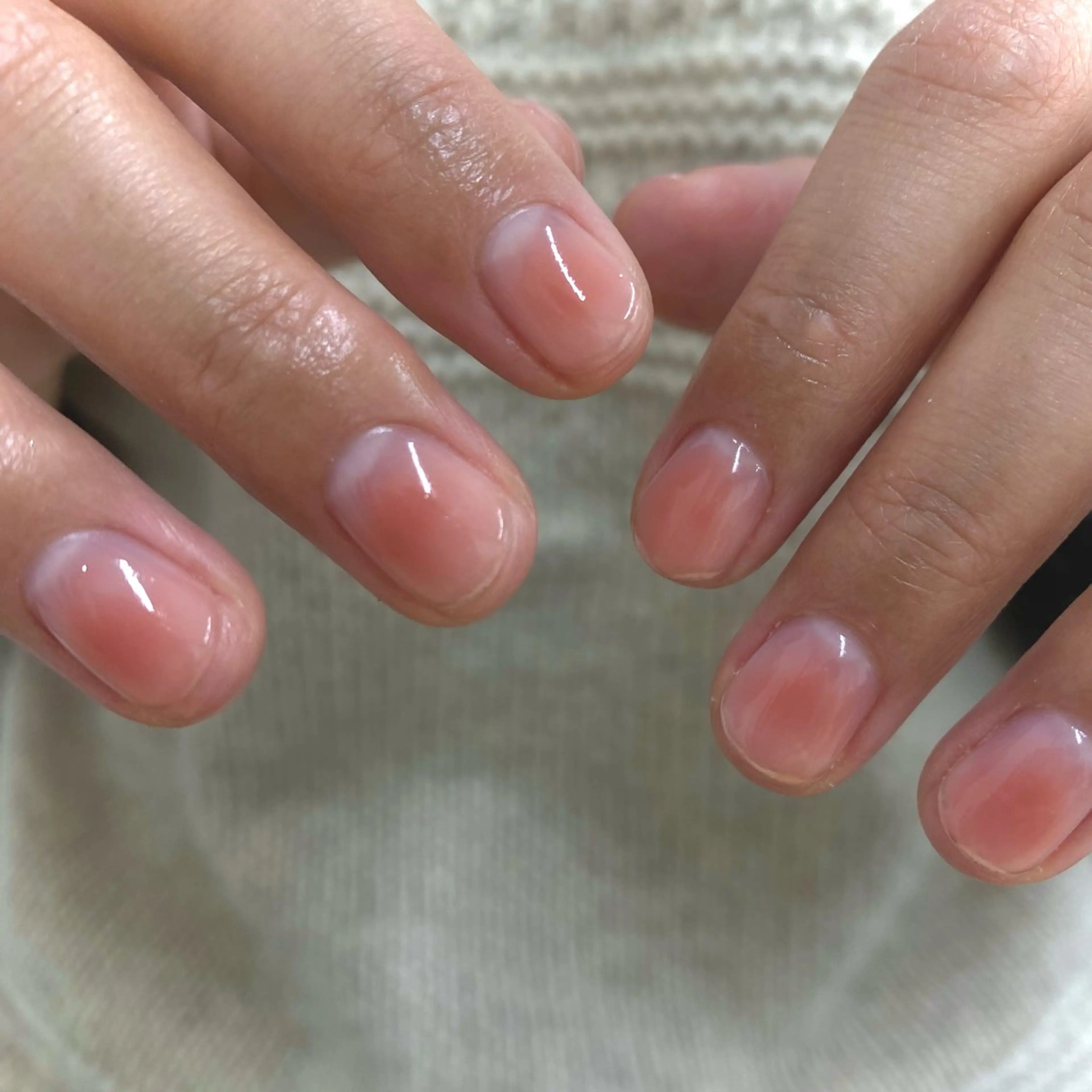 ネイル ハンドネイル ルル　シェアサロン所属・tome much kyokaのネイルデザイン