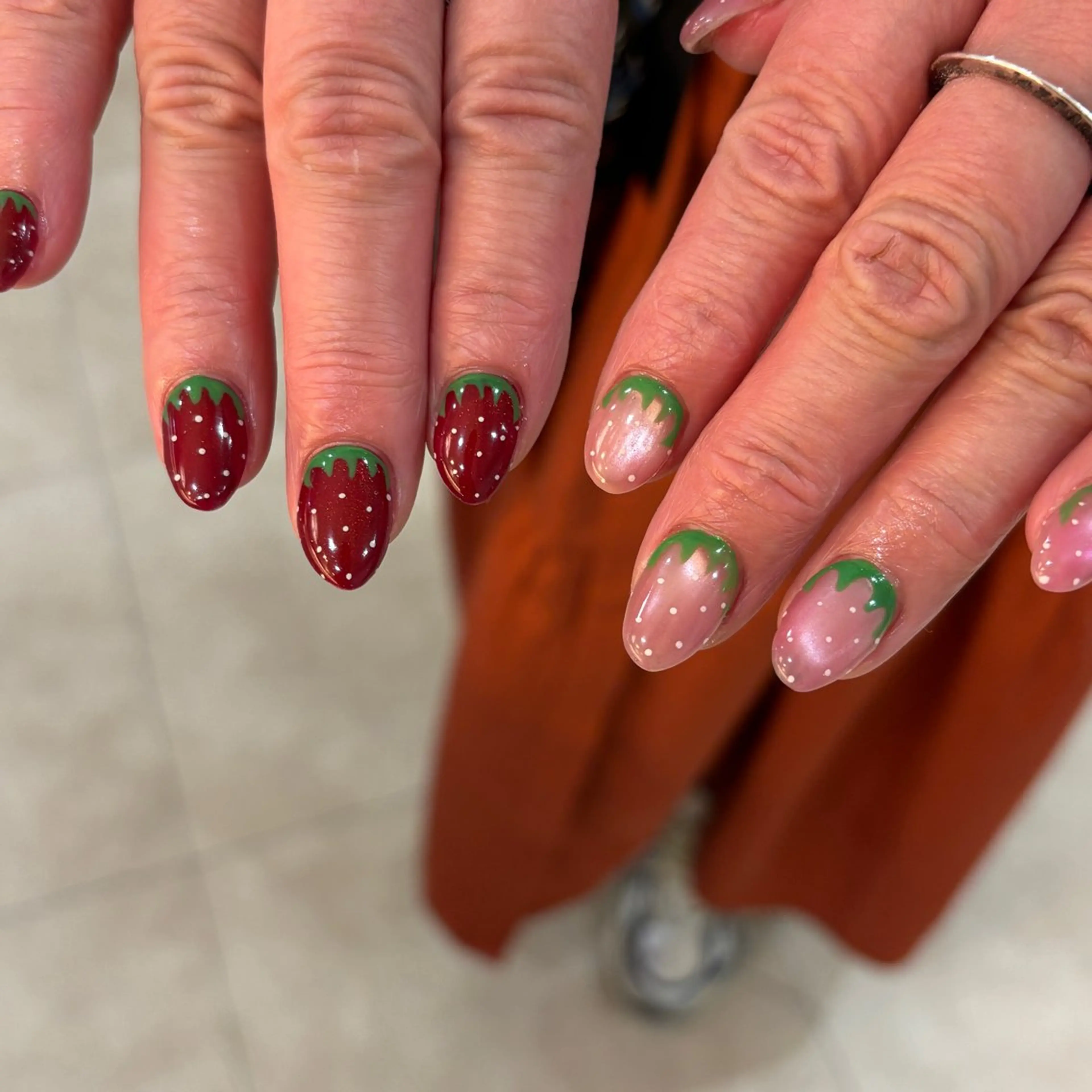 ネイル ハンドネイル フットネイル 栗田 ゆう子のネイルデザイン