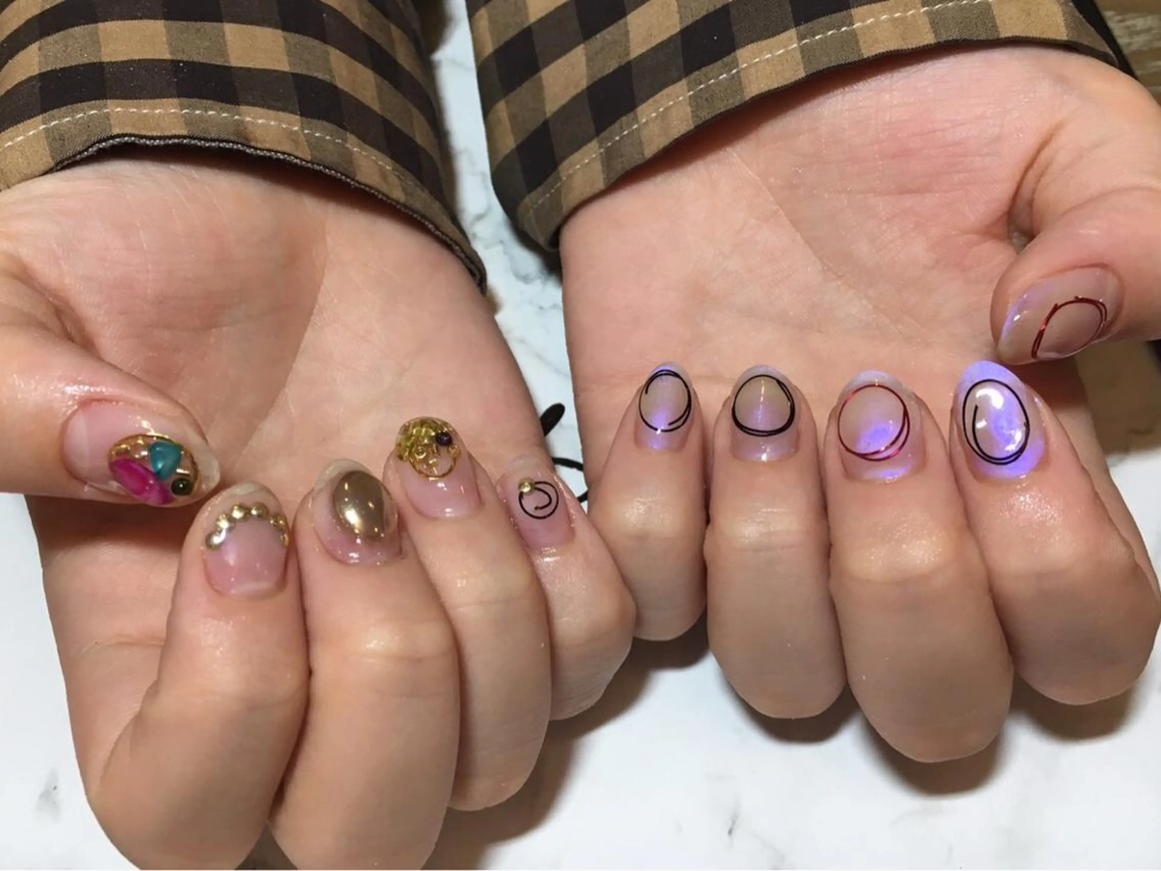 ネイル 持ち込み ハンドネイル LOVE NAIL 💕Sonoのネイルデザイン