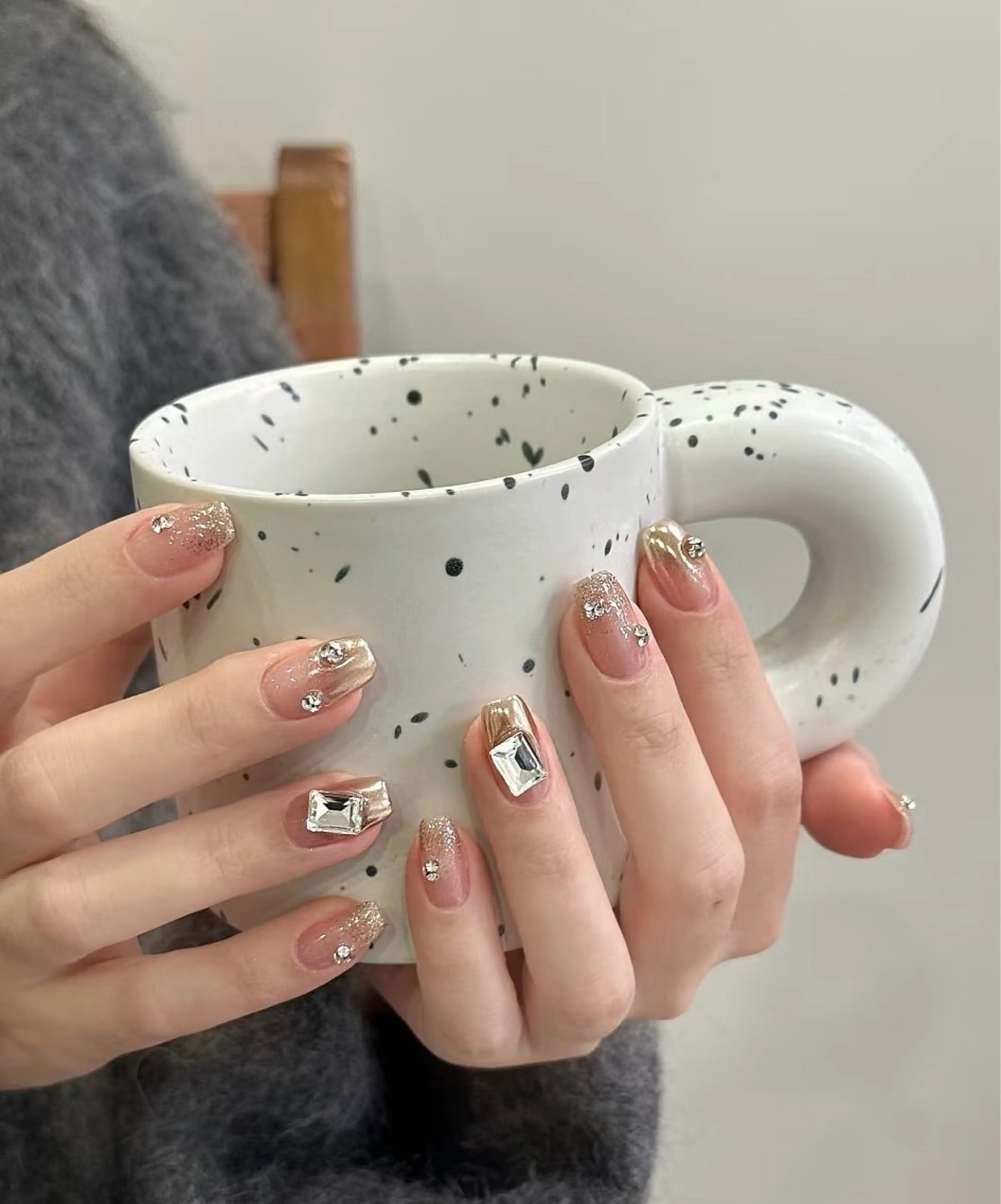 ネイル 高木 維麗絲のネイルデザイン