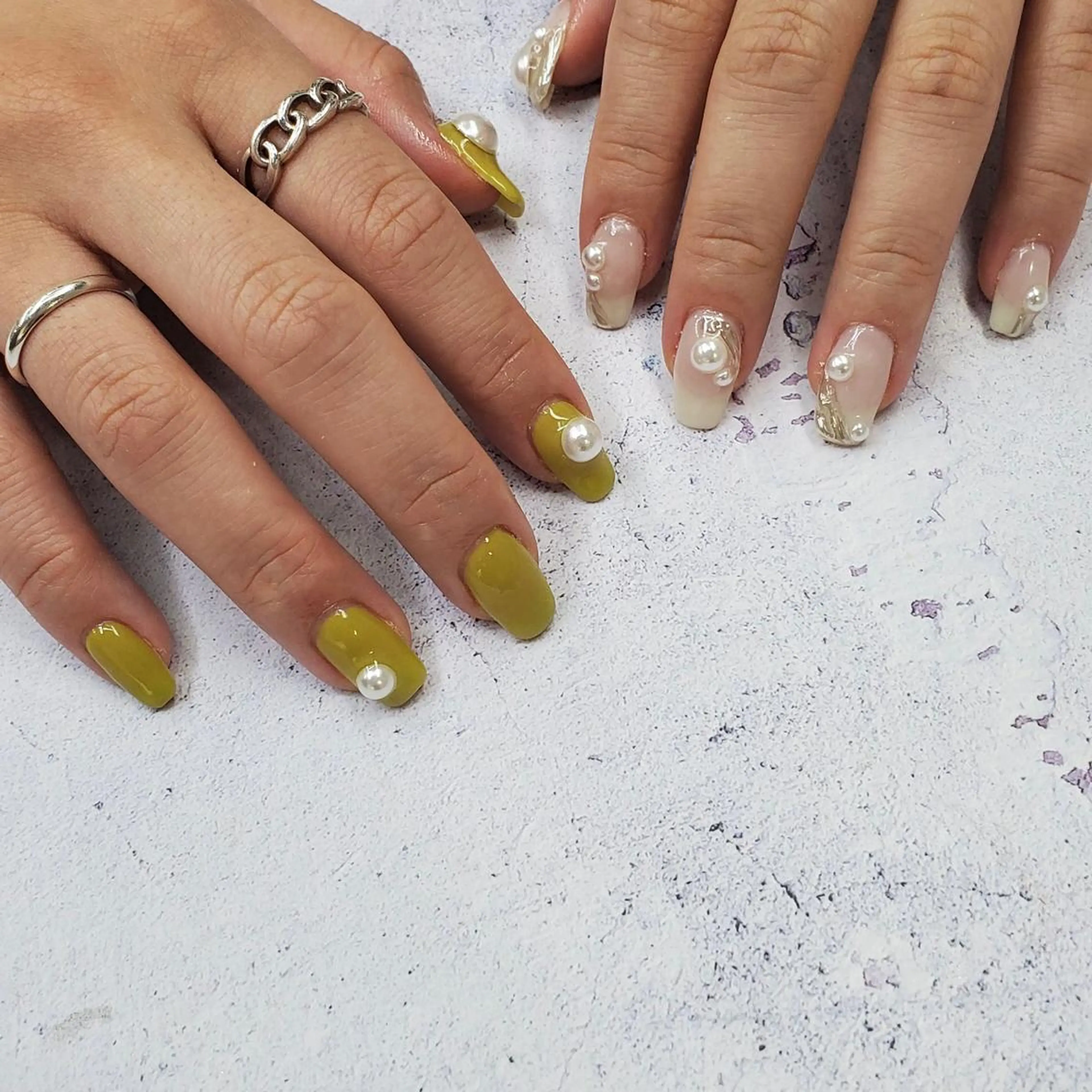 ネイル nailstudio eviz新宿店のネイルデザイン