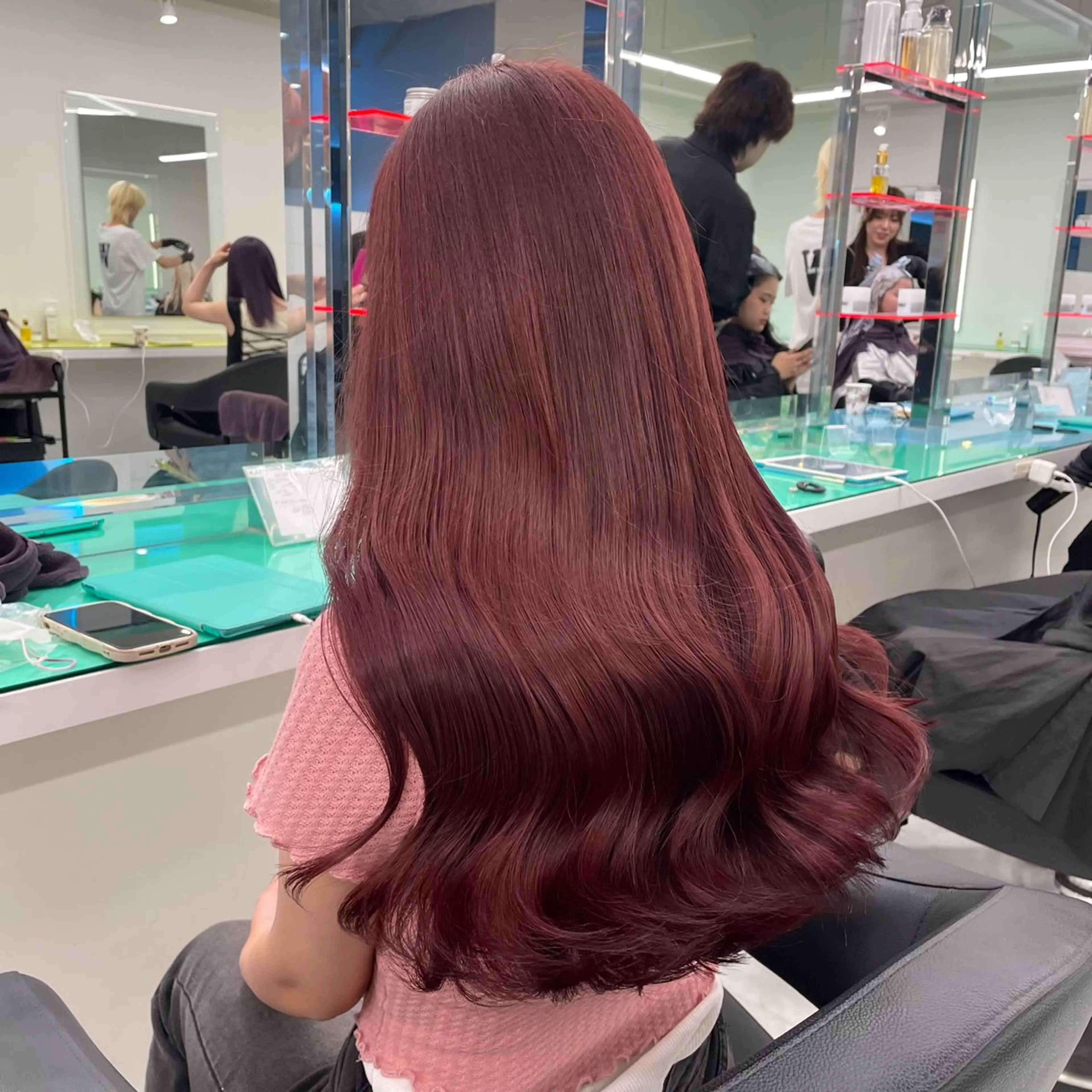 ロング カラー ヘアアレンジ ケアカラー ロング ヘアカラー ヘッドスパ ヘアセット 中韓🇰🇷暖色/ ワインレッド/らいるのヘアスタイル