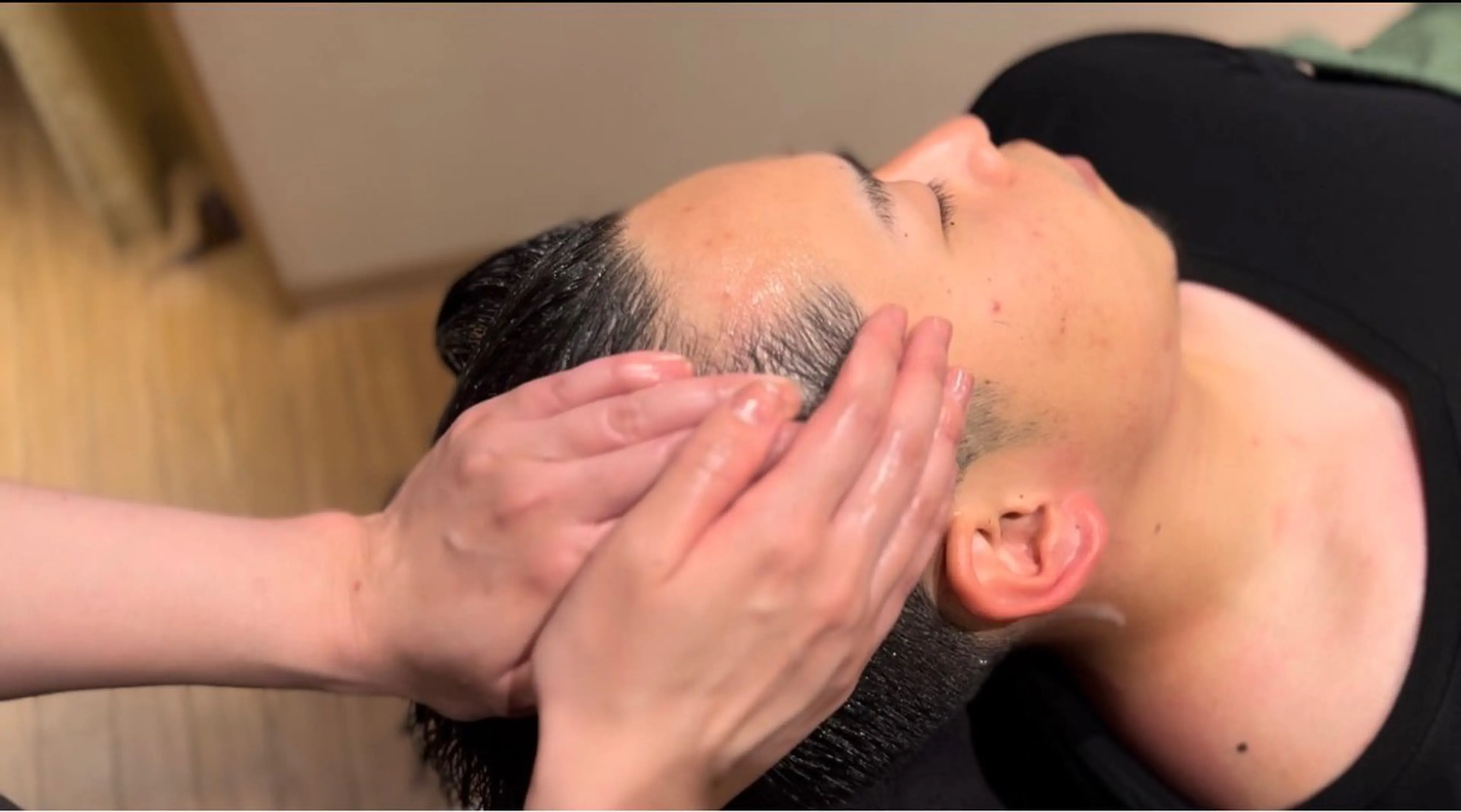 メンズ リーバ銀座LIEBE銀座カット&メンズヘッドスパ所属・つちもち まるみのエステ・リラクイメージ