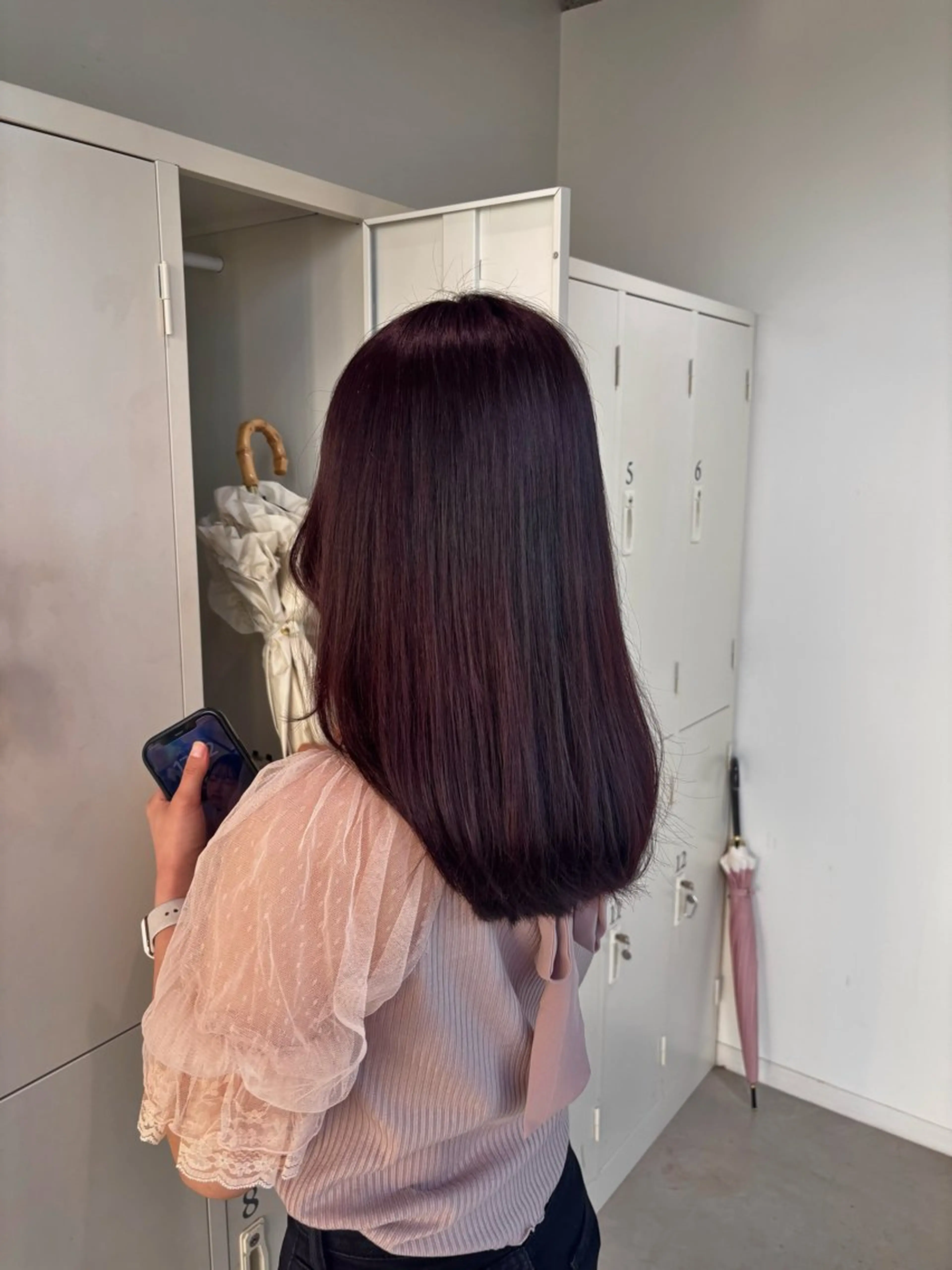 ミディアム ヘアカラー トリートメント EIGHT ／SHU🩶のヘアスタイル