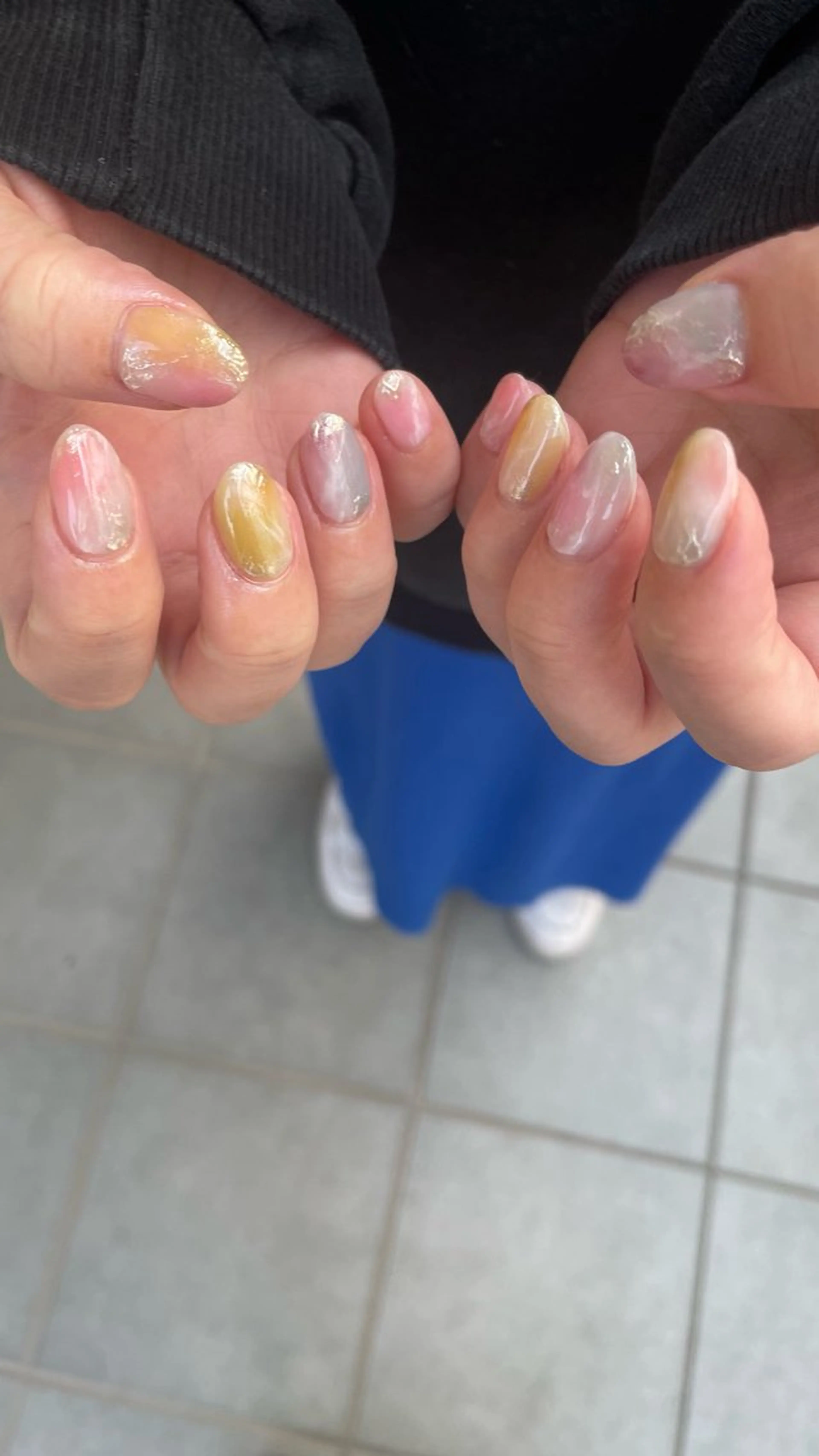 ネイル カジュアル ニュアンスネイル ショートネイル 春ネイル 夏ネイル ハンドネイル 八潮市ショートネイル 🌼AKANEのネイルデザイン