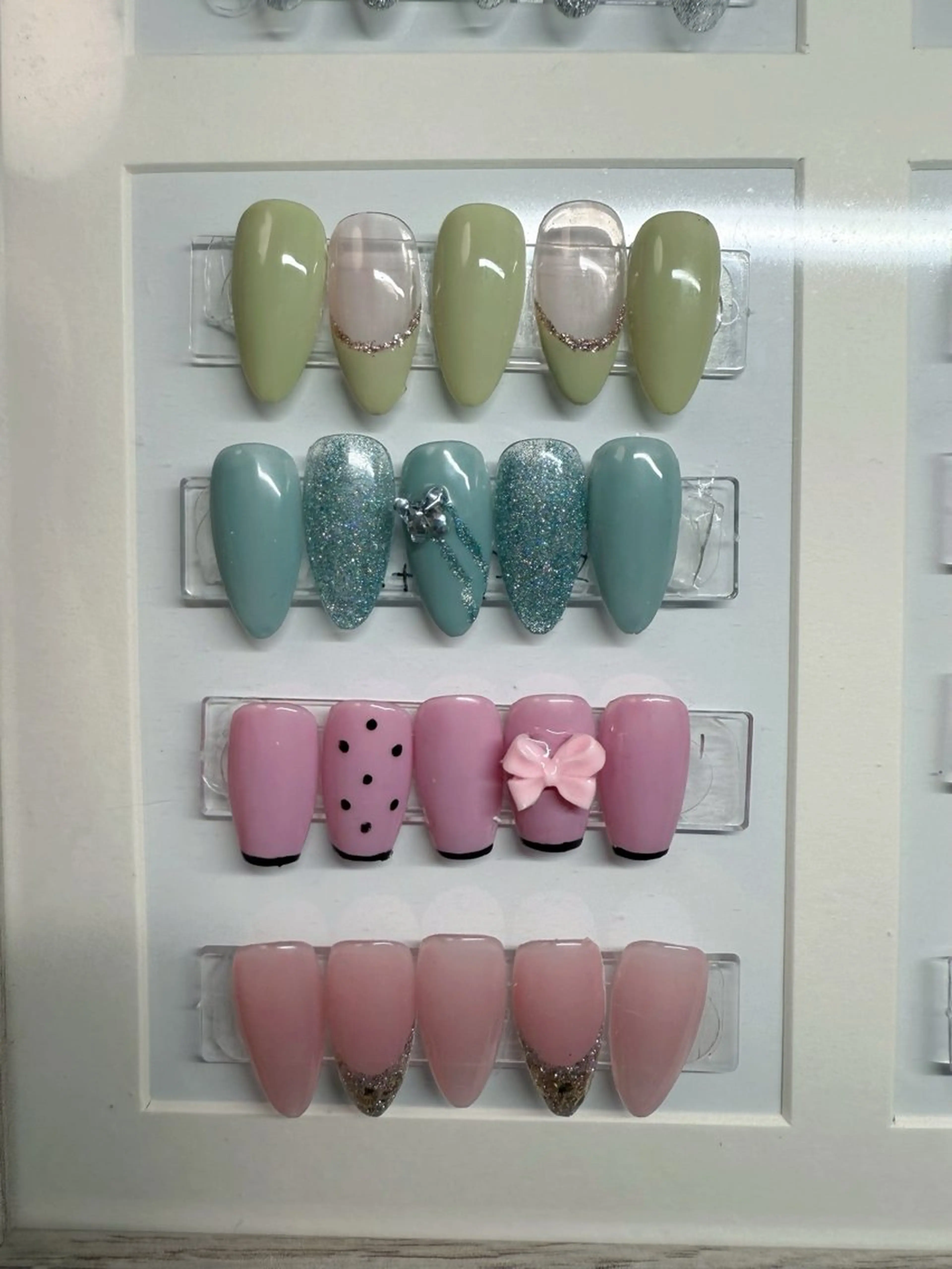 ネイル ネイルチップ リン リンのネイルデザイン