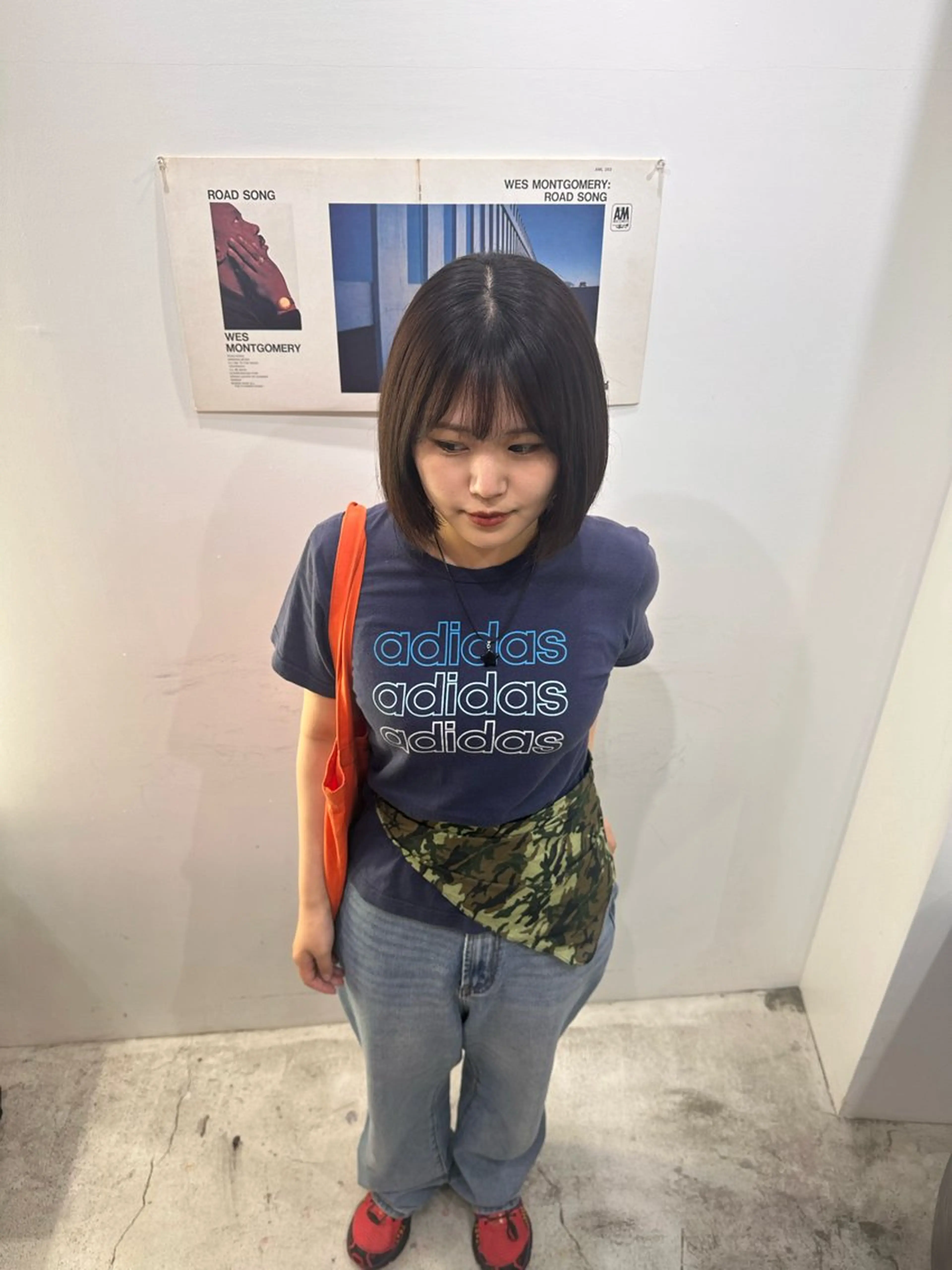 ミディアム カラー 高明度ハイトーン× ショート/莉音🧤のヘアスタイル