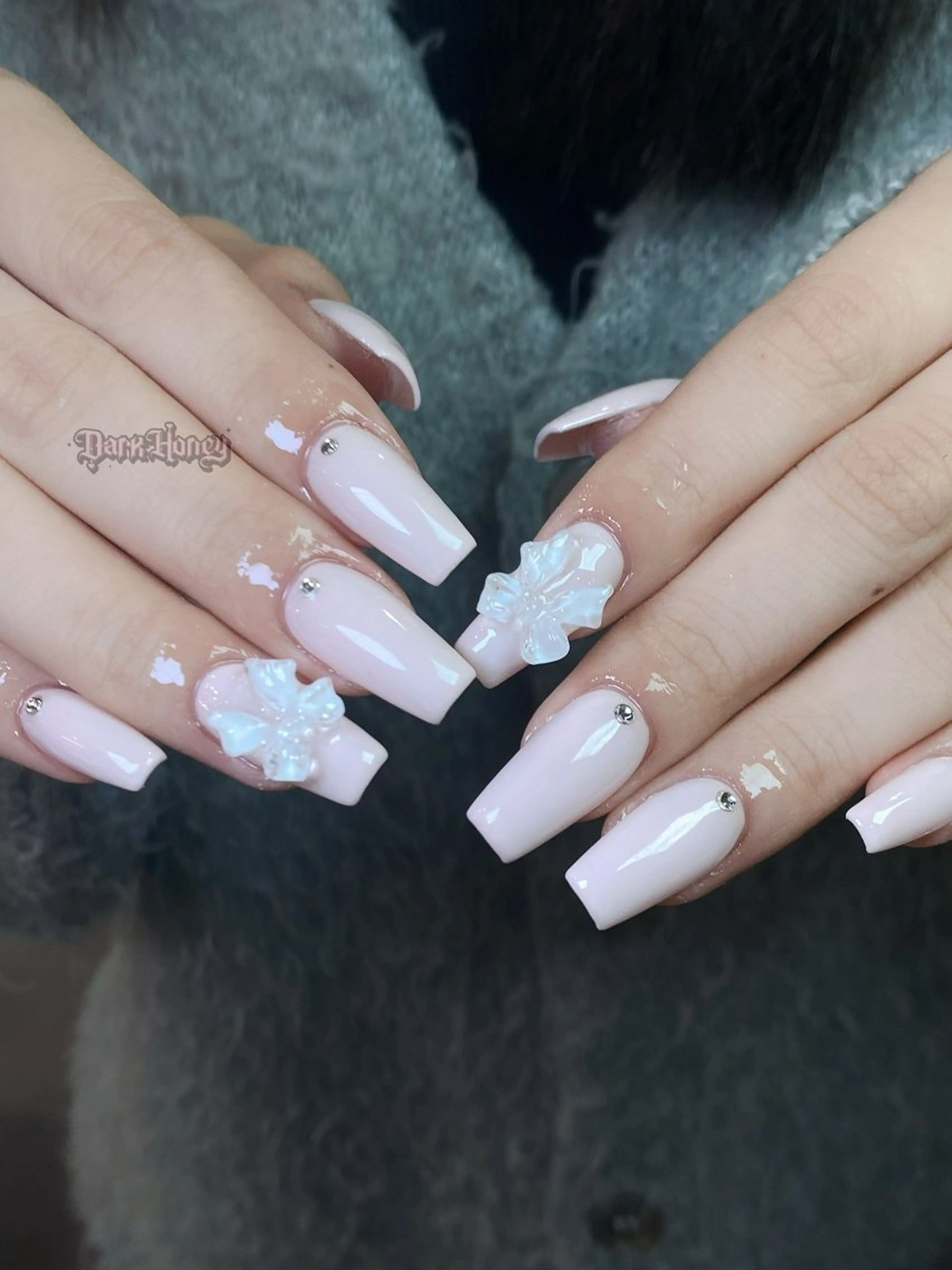 ネイル ハンドネイル Dark honey スカルプ専門原宿店のネイルデザイン