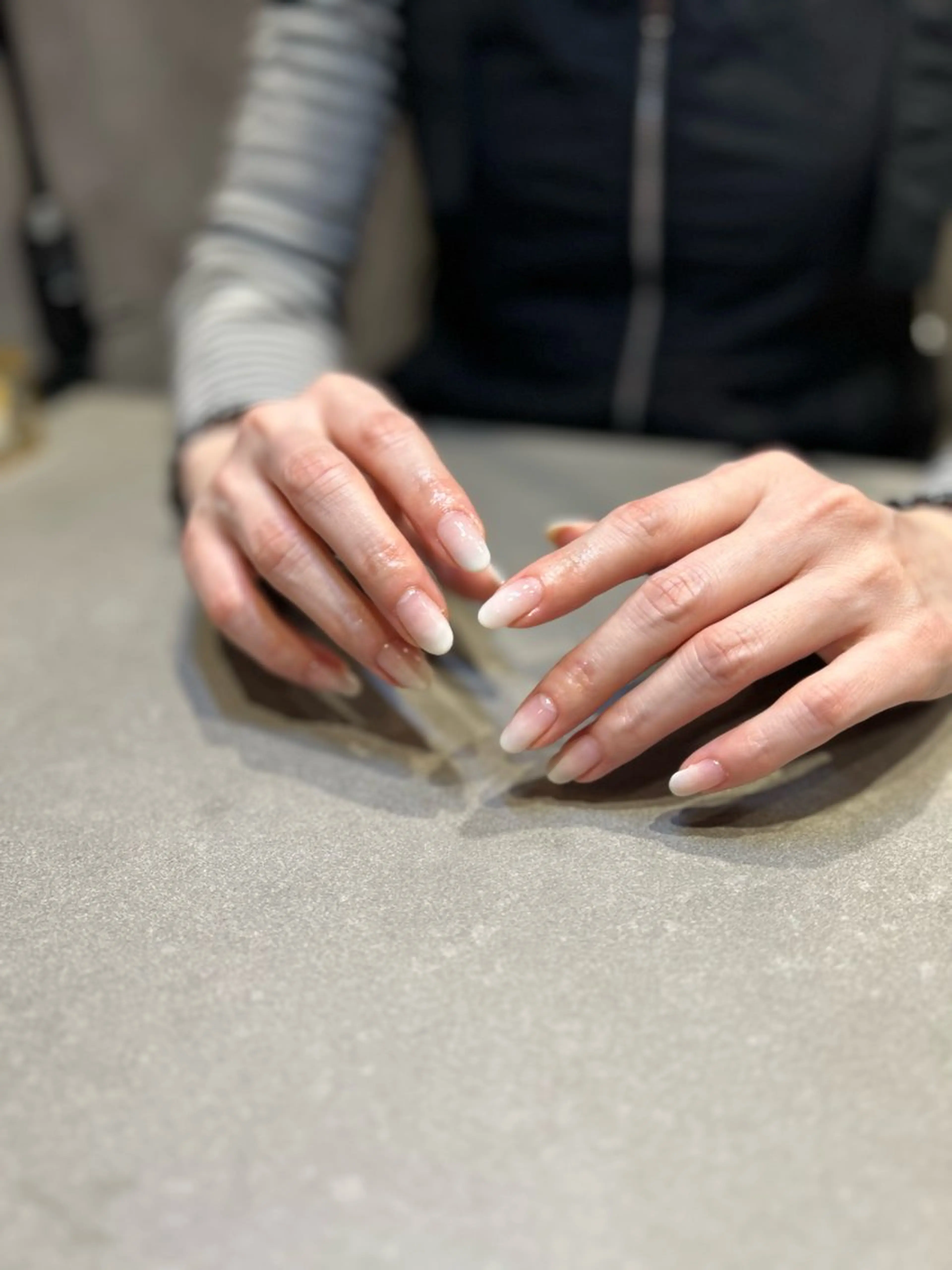 ネイル ホワイト isono miuのネイルデザイン