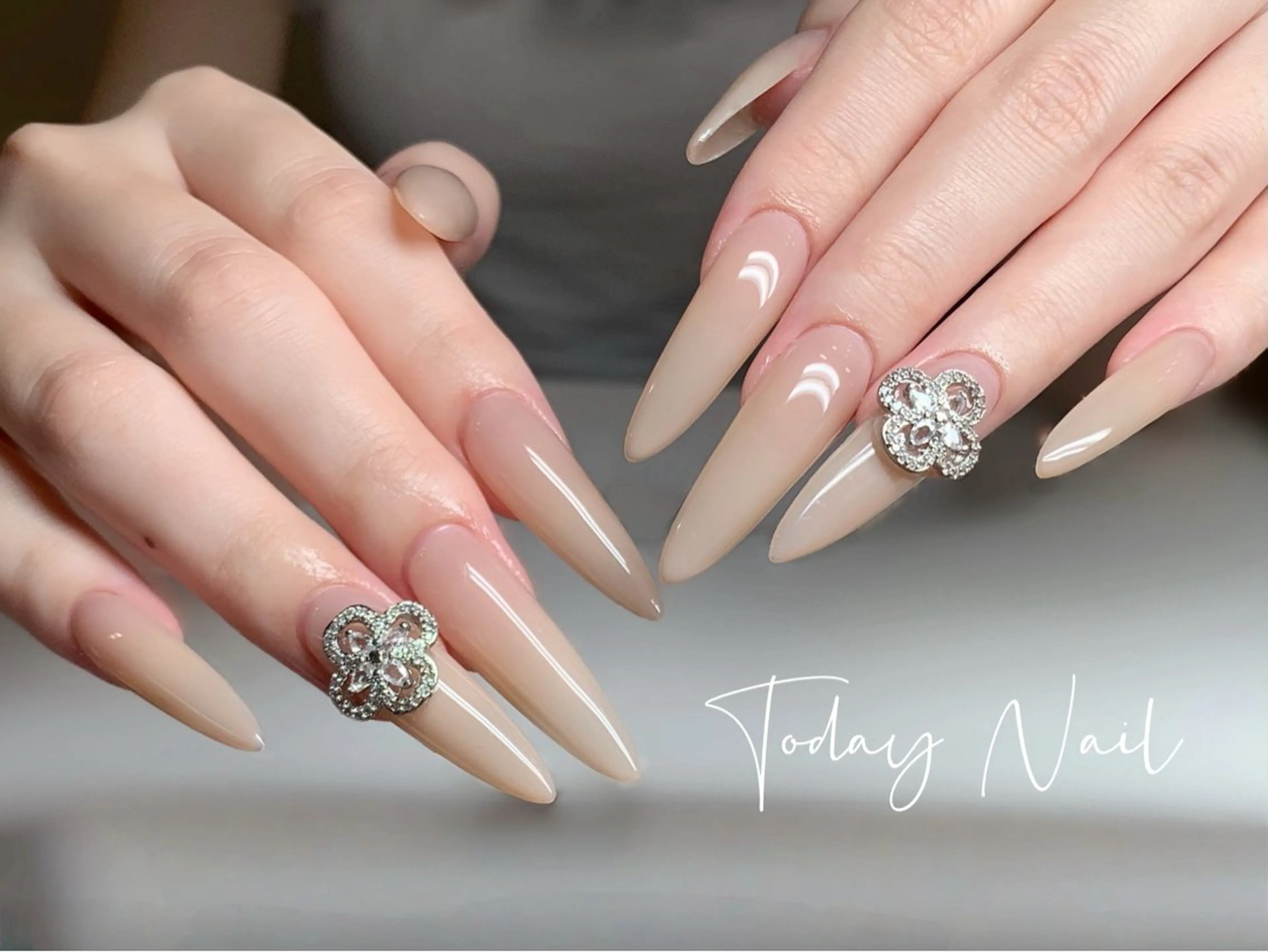 チップ長さだし10本➕ワンカラ（2色まで選べる)  オフ別途の写真