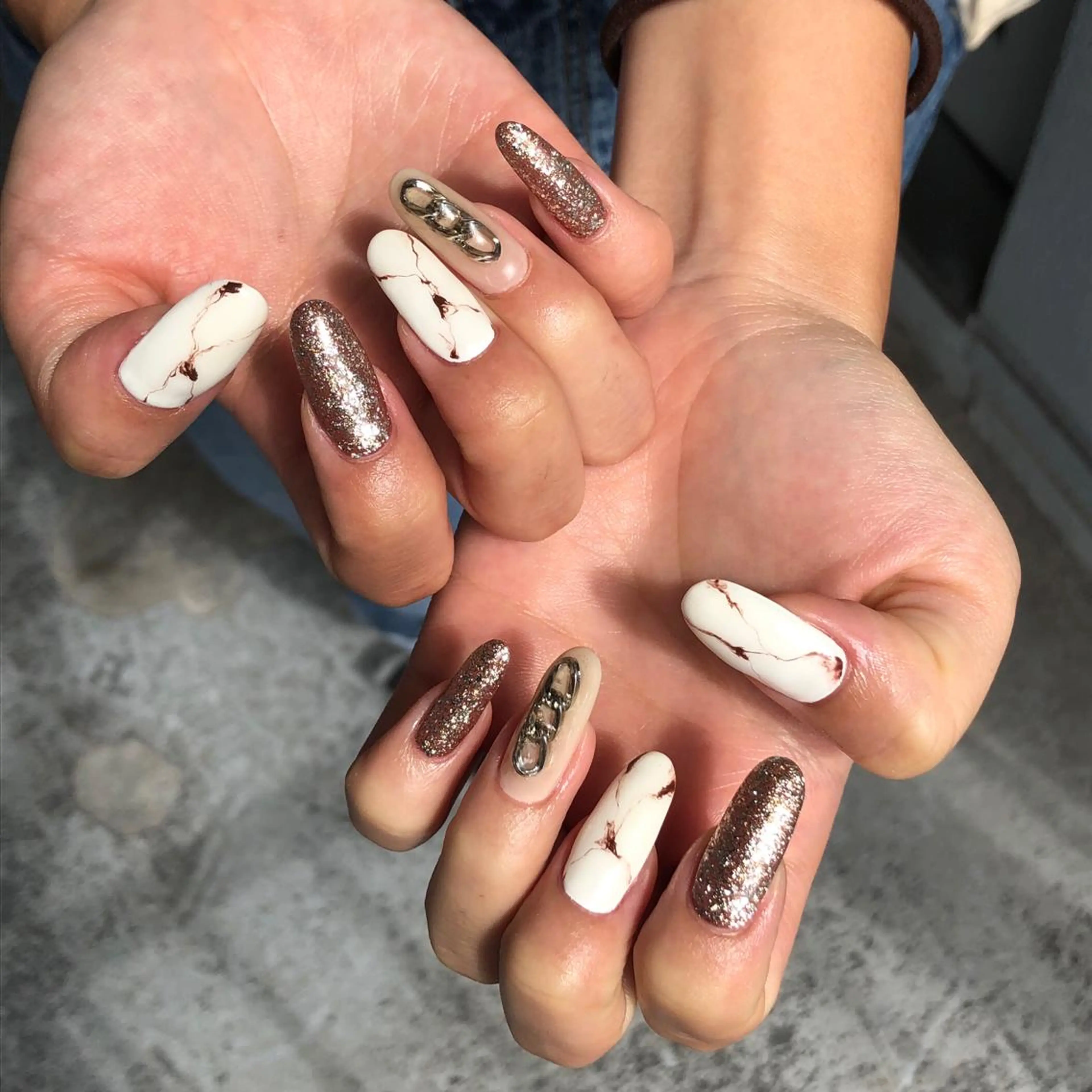 ネイル crestnail所属・小林 束紗のネイルデザイン