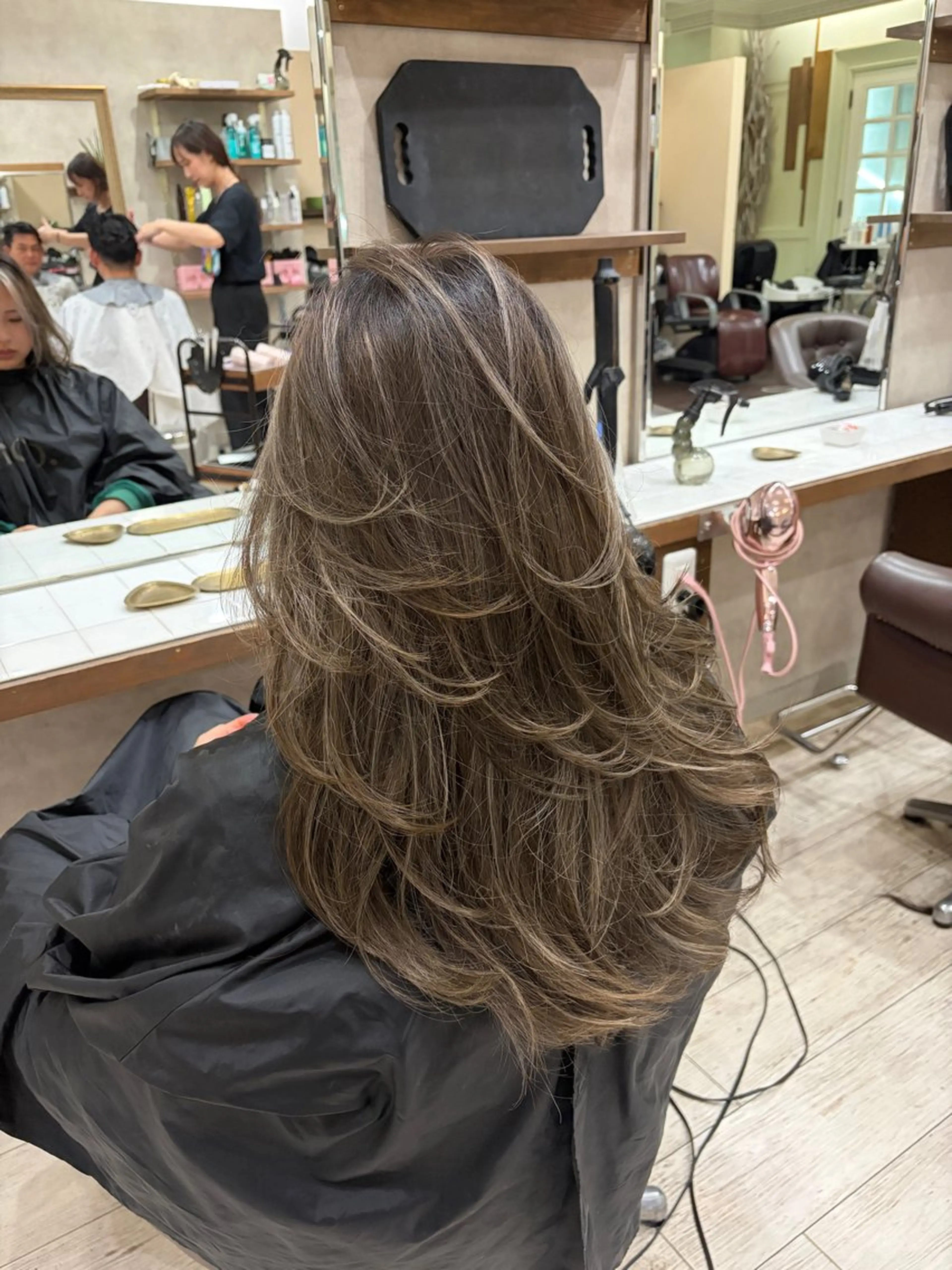 ミディアム カラー ハイライトカラー ハイライト nico所属・KANNA🩵 nico 東心斎橋のヘアスタイル