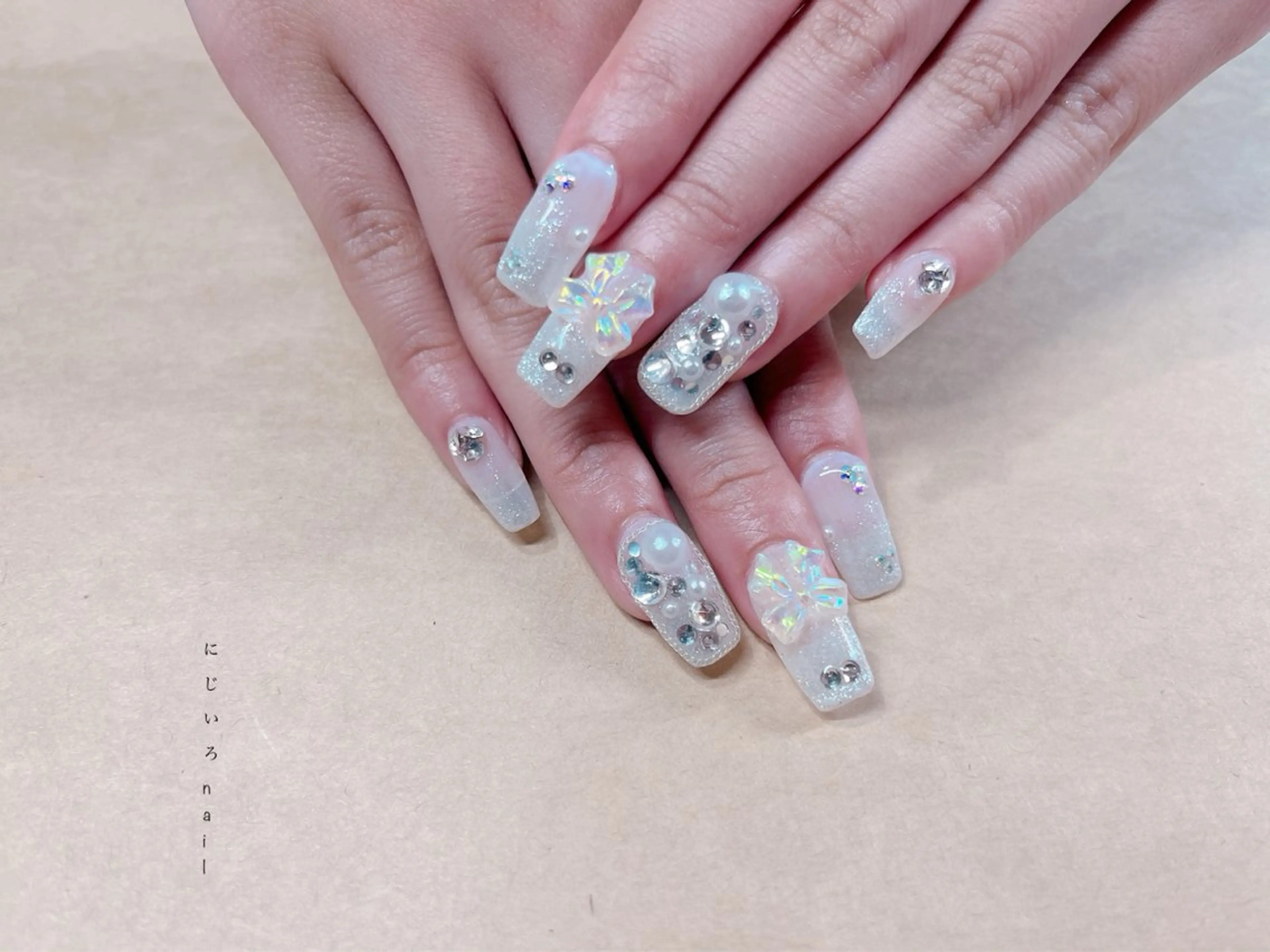 ネイル にじいろ nailのネイルデザイン