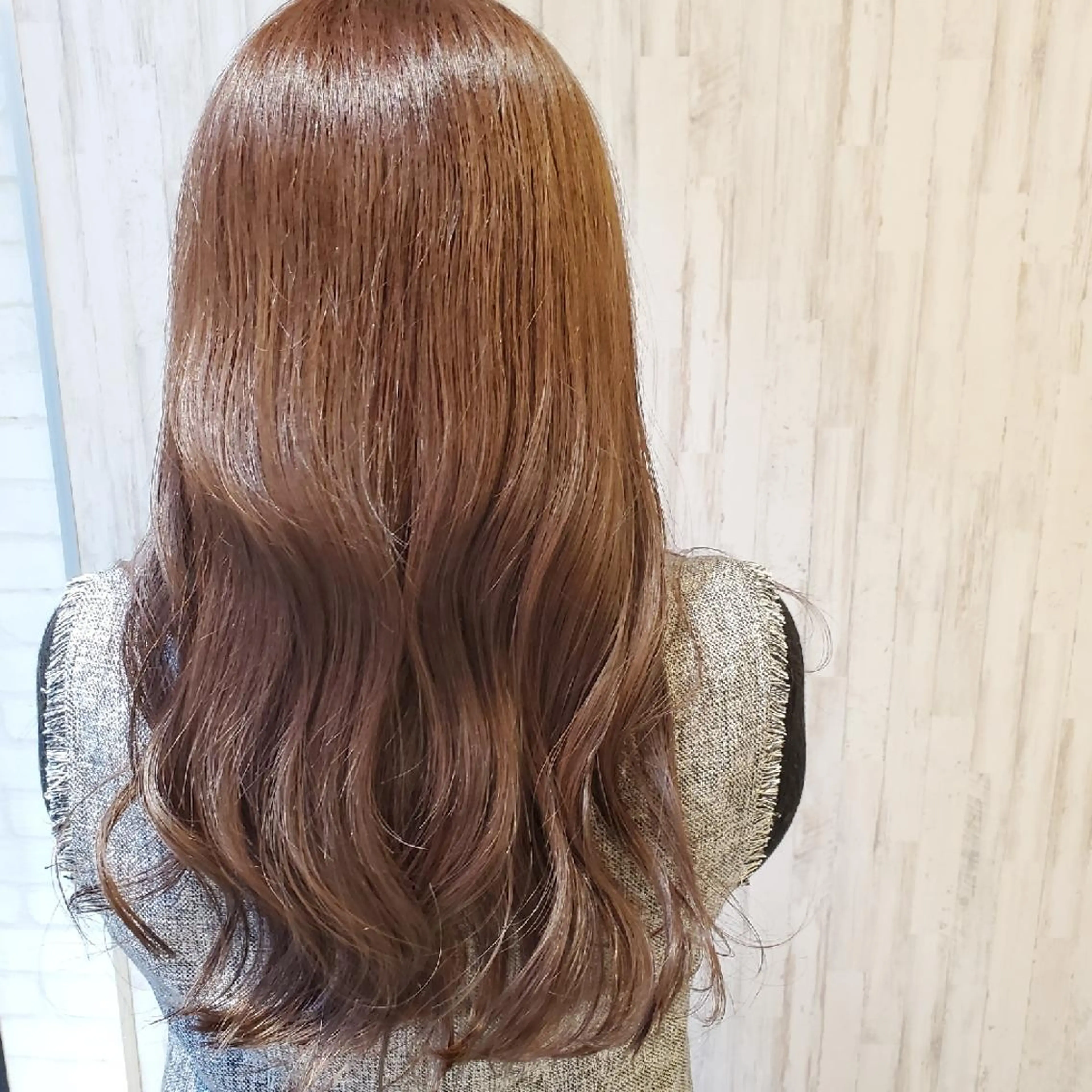 ロング カラー EARTH 池田　雄太のヘアスタイル