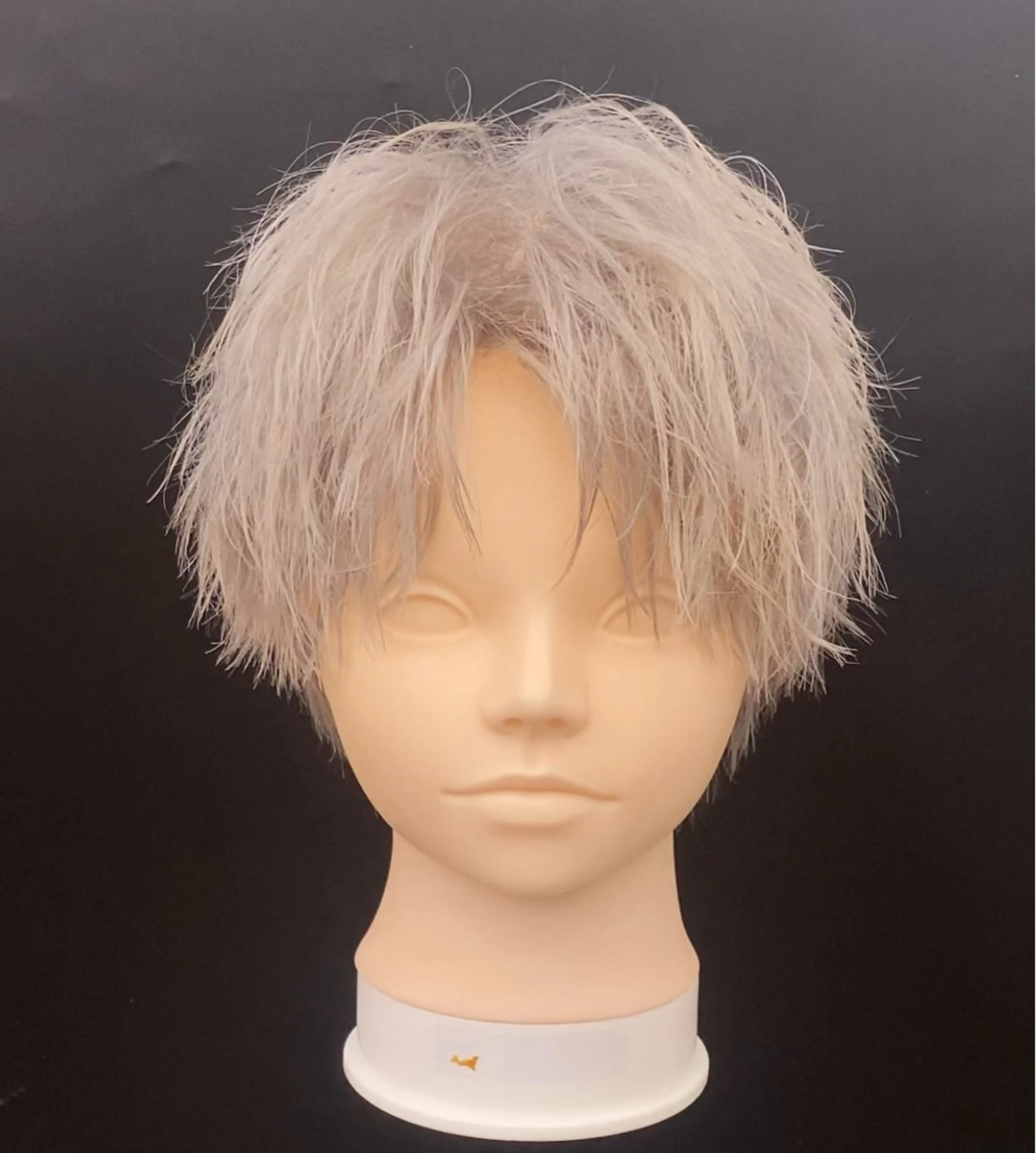 ショート カラー メンズ ベージュカラー ブロンド ブロンドベージュ ホワイトブロンド カット ヘアカラー SALOWIN吉祥寺suite所属・メンズカラー指名率 1位🌈koikeのヘアスタイル