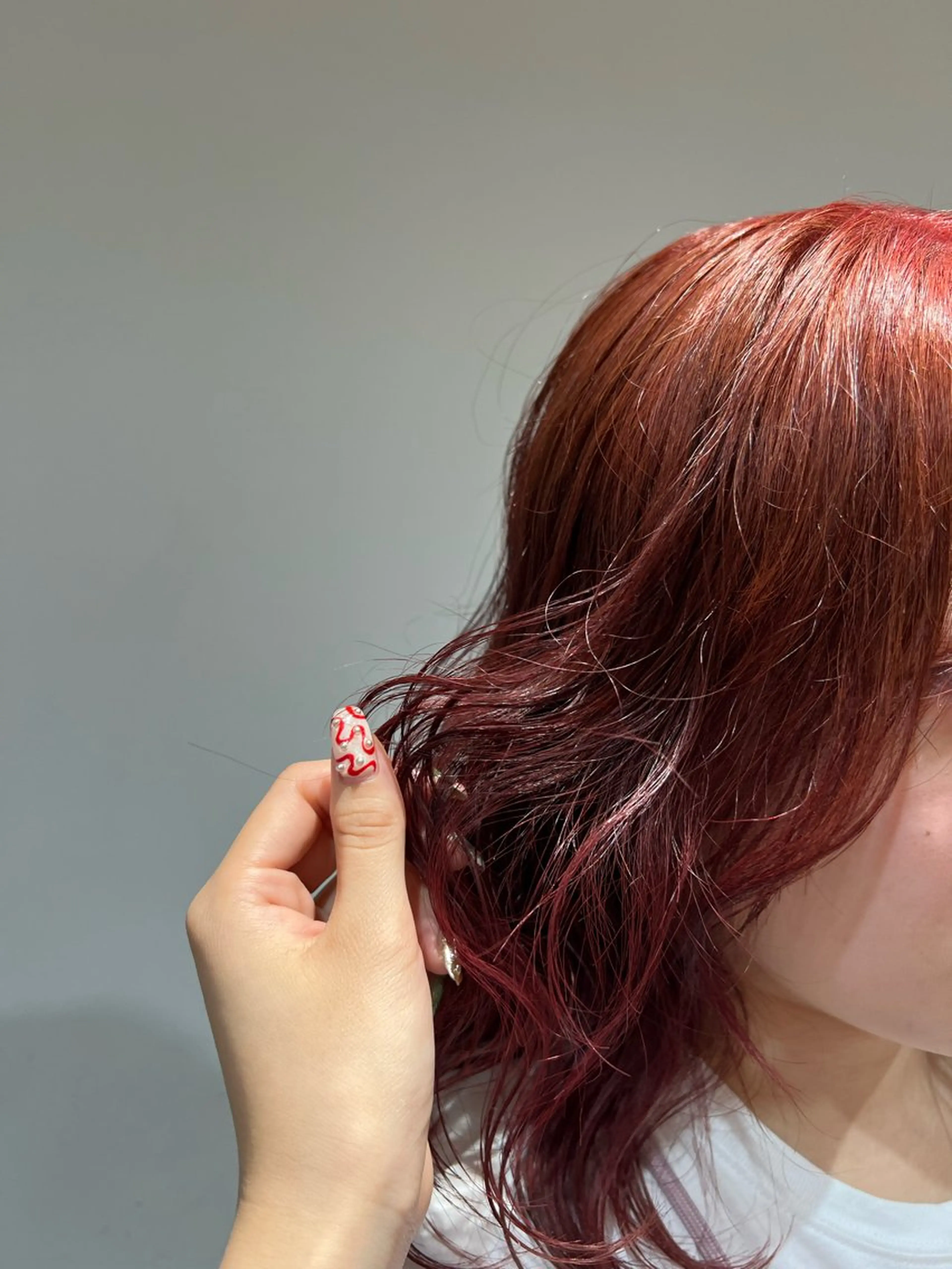 ミディアム カラー ブラウンカラー ピンクカラー ピンクブラウン ワタナベ モカ🦢ダブルカラーのヘアスタイル