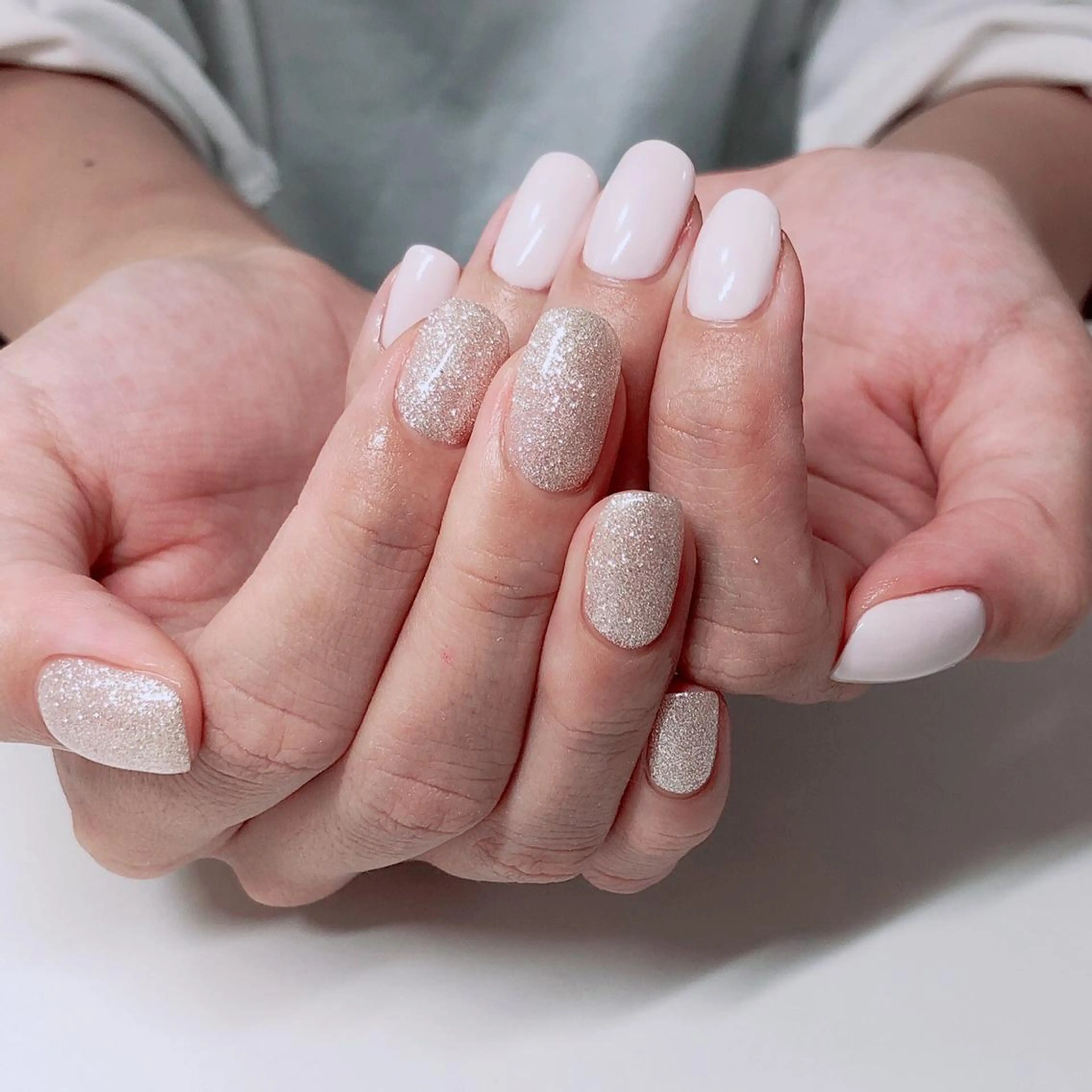 ネイル フットネイル グリーン オフィスネイル ワンカラーネイル Lily Roseスタッフ一同のマツエク・マツパデザイン