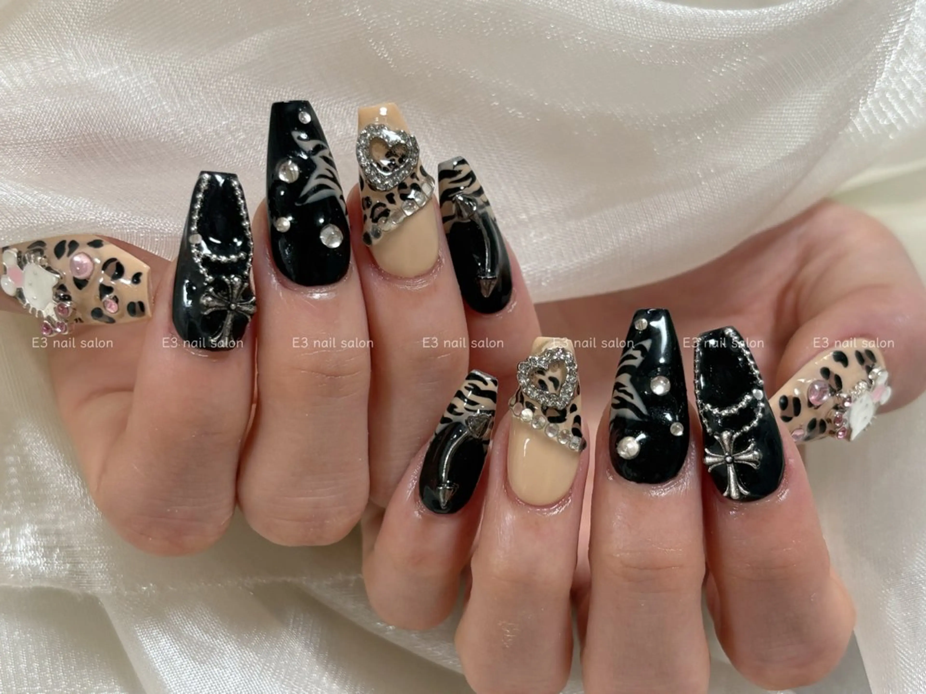 ネイル ハンドネイル E3 ナナのネイルデザイン