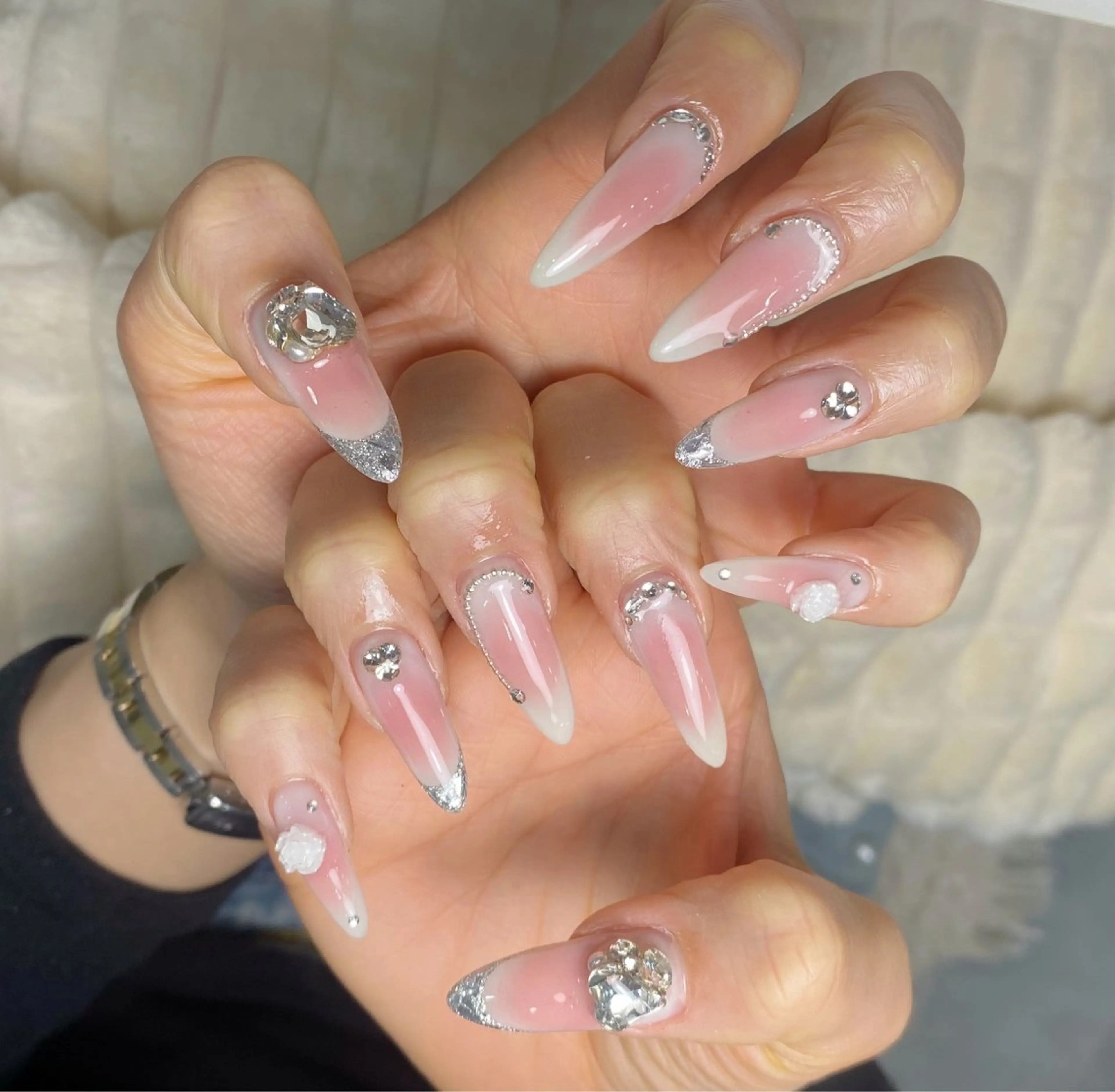 ネイル ハンドネイル Tini ANA.CHUOのネイルデザイン