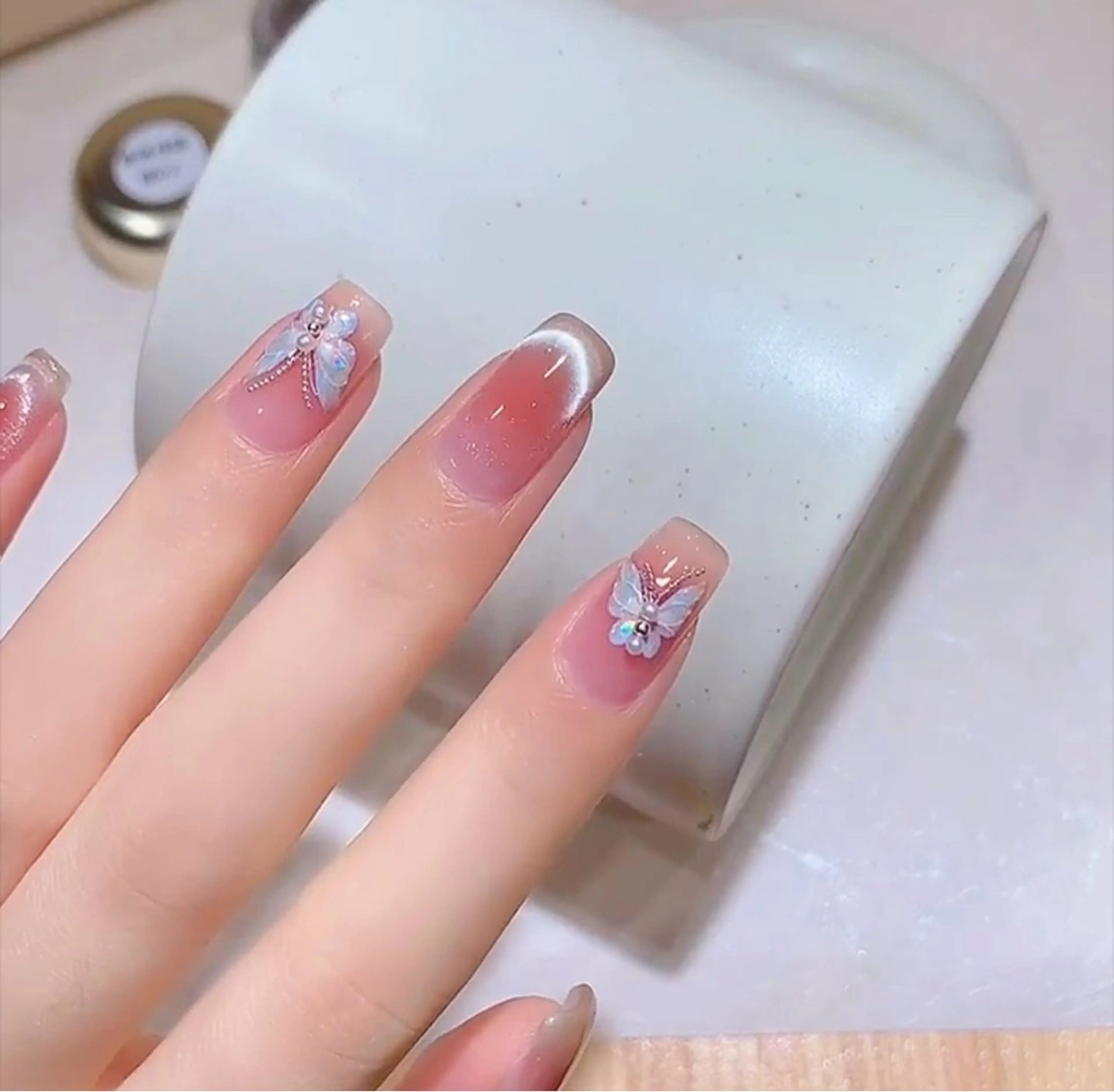 ネイル エンジェル ヒーリング 矢場町店のネイルデザイン