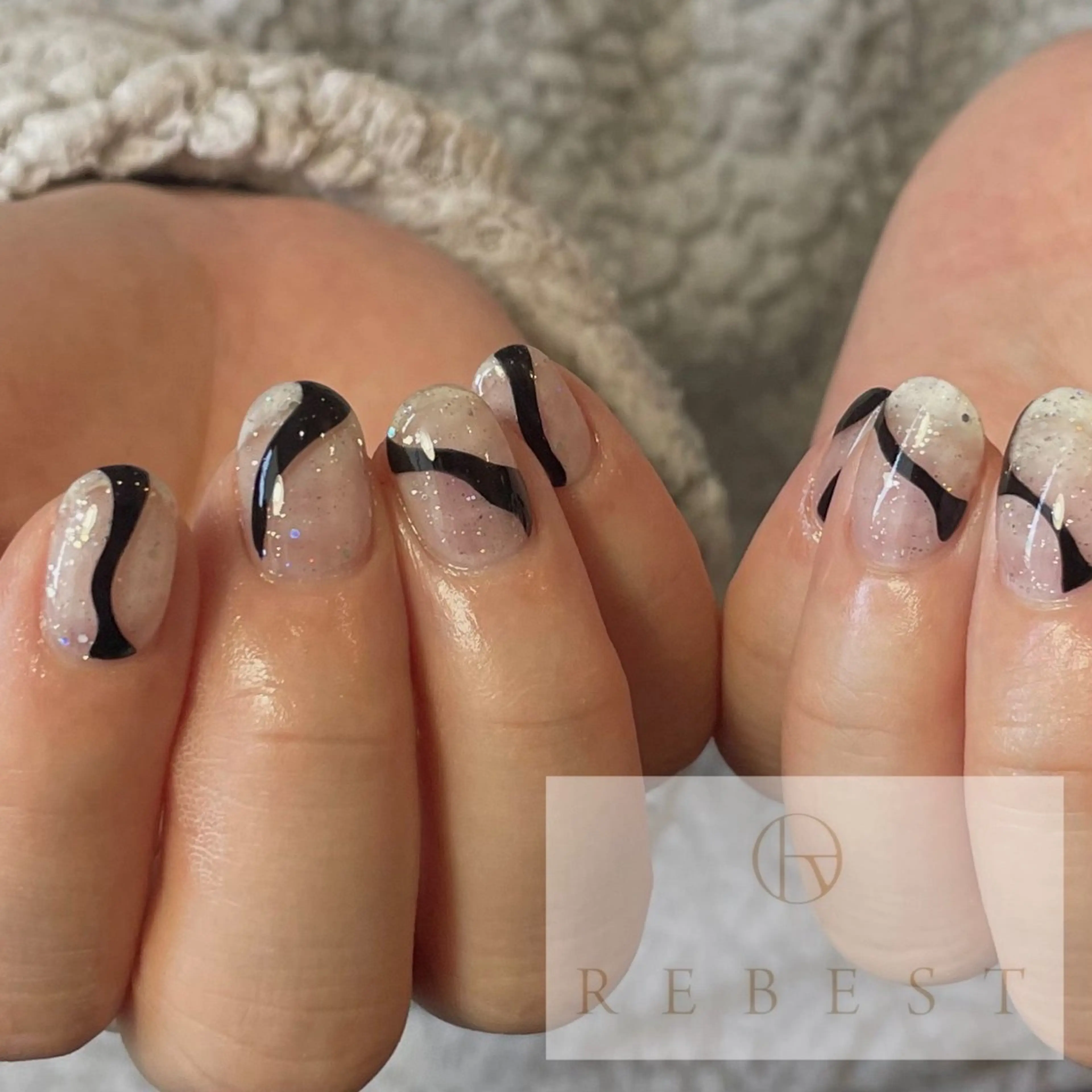 ネイル ハンドネイル REBEST namiのネイルデザイン