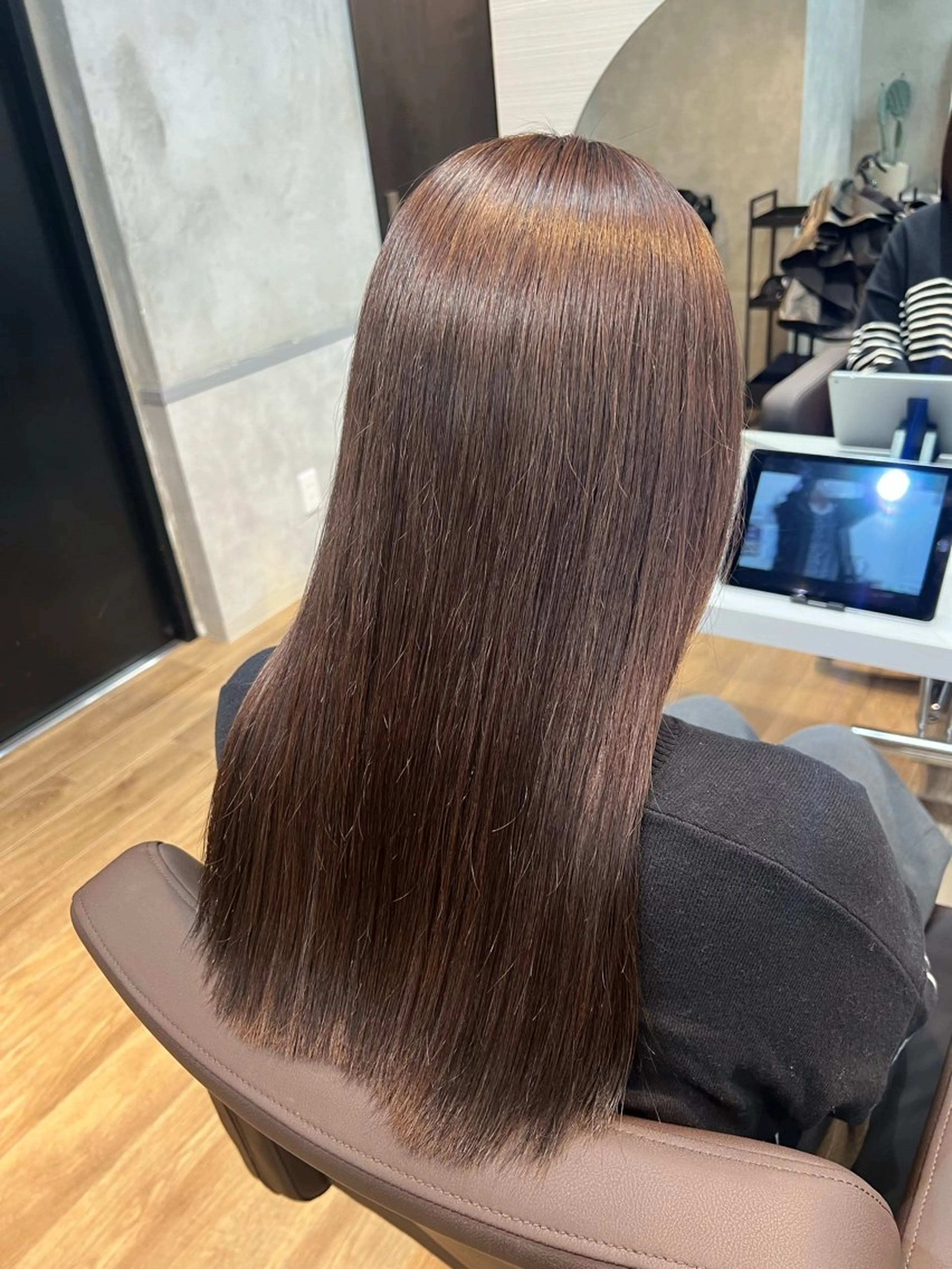 セミロング カラー ブリーチ ブラウンカラー ショコラブラウン ダブルカラー ヘアカラー FORT/ AIRIのヘアスタイル