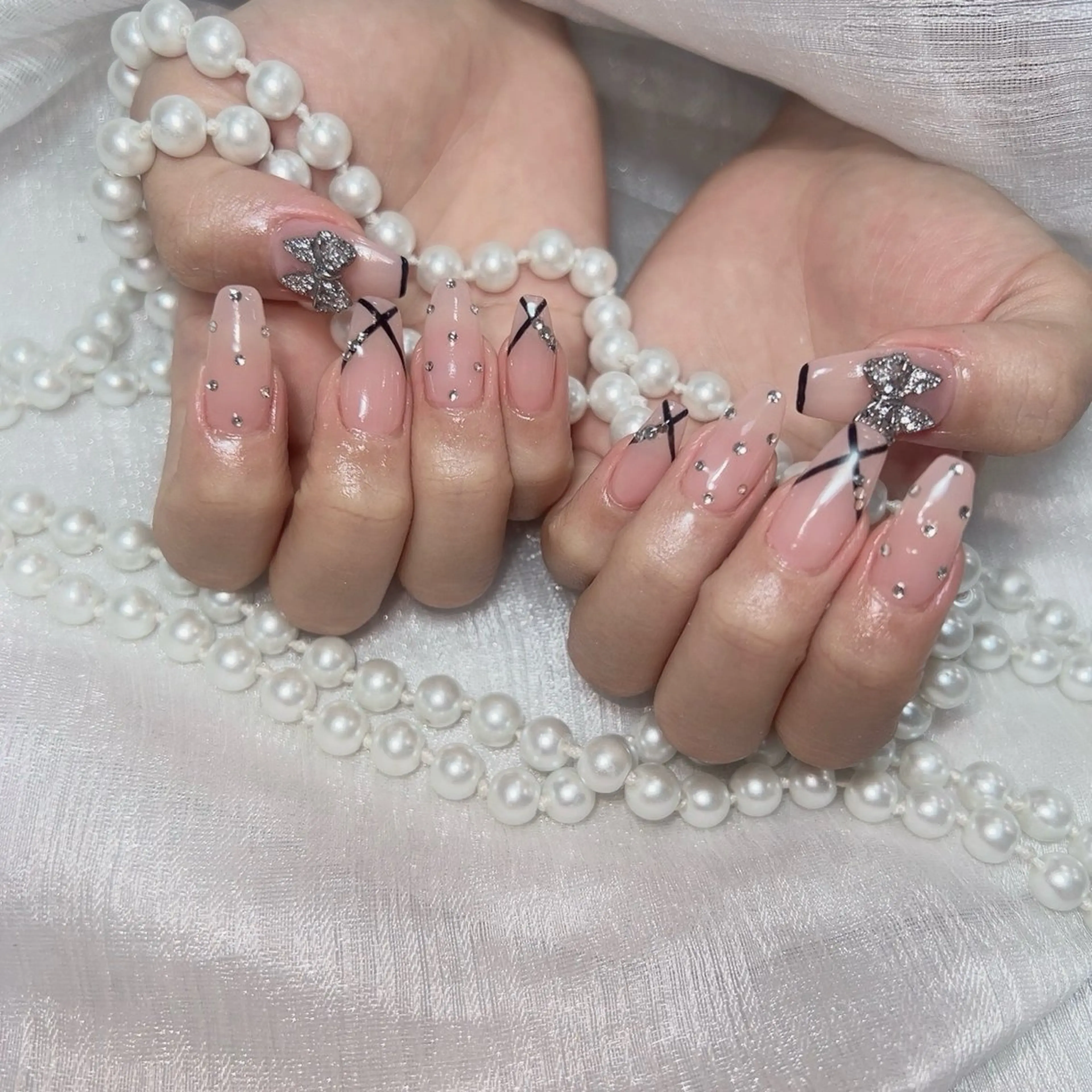 ネイル アートネイル フラッシュネイル フットネイル フレンチネイル ジェルネイル ハンドネイル You&Me Reonaのネイルデザイン