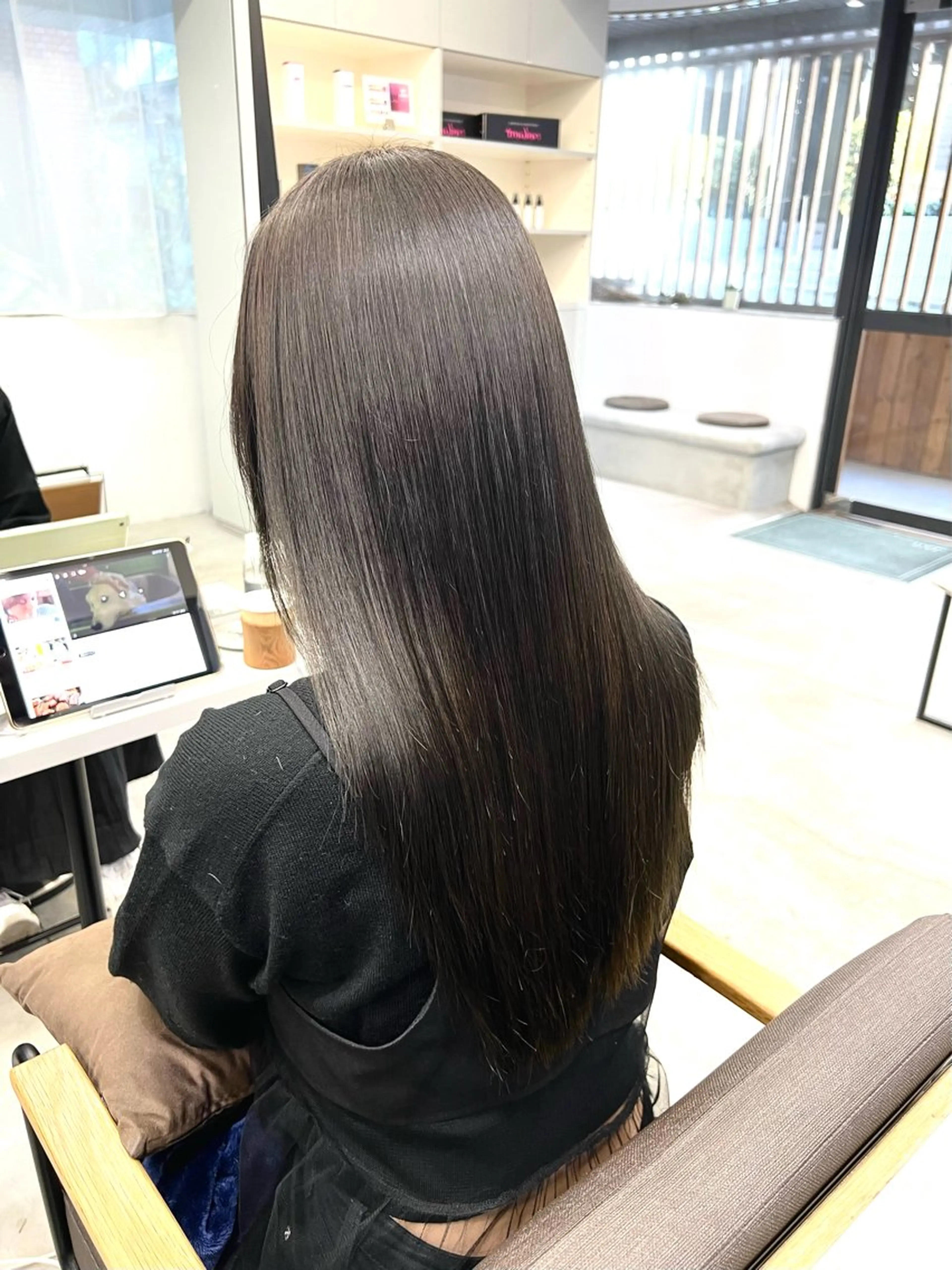 セミロング 縮毛矯正 トリートメント ✨毛髪診断で絶対綺麗 ✨美髪艶髪専門✨高浪のヘアスタイル