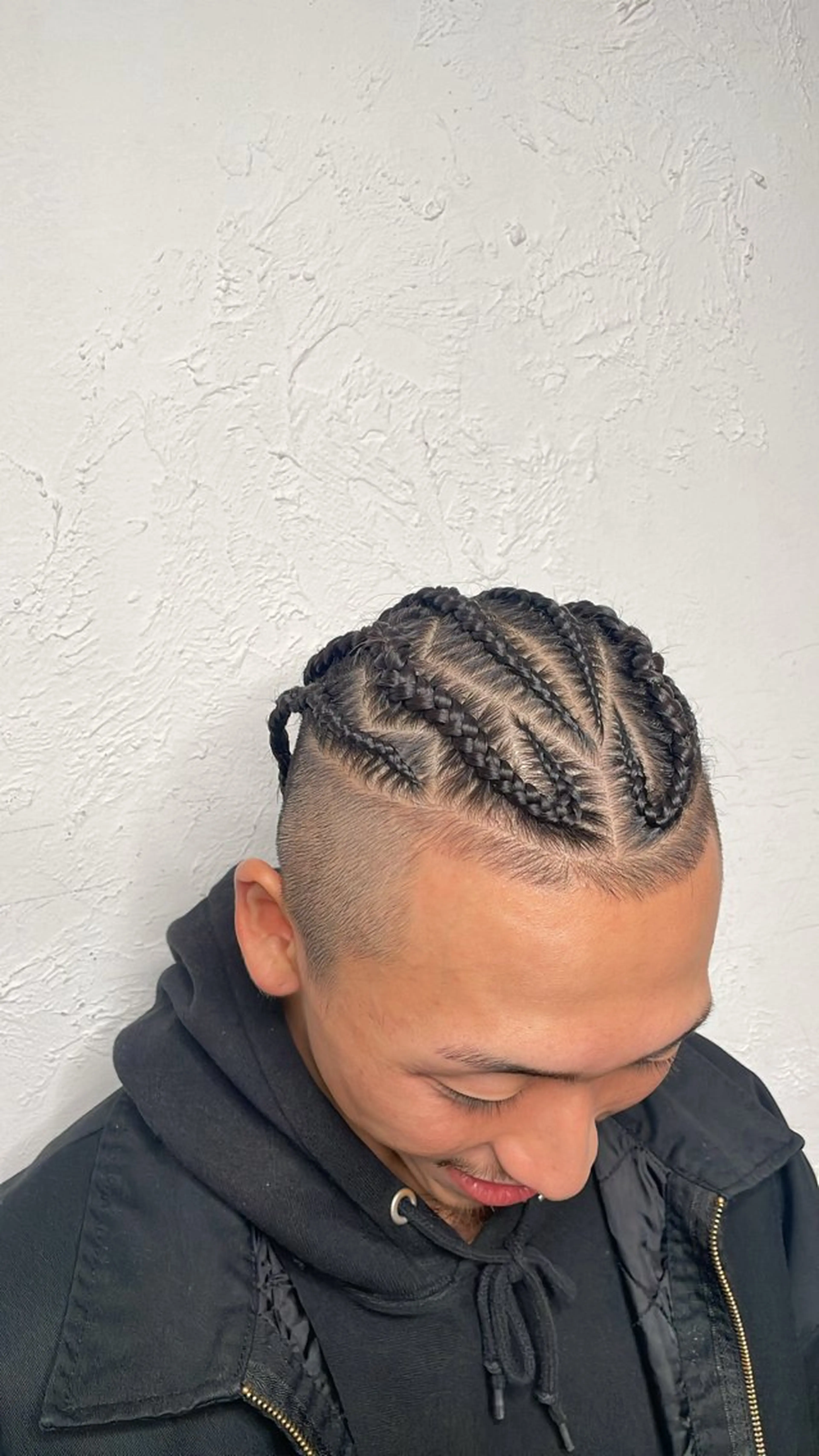 メンズ コーンロウ／ブレイズ SYUのヘアスタイル