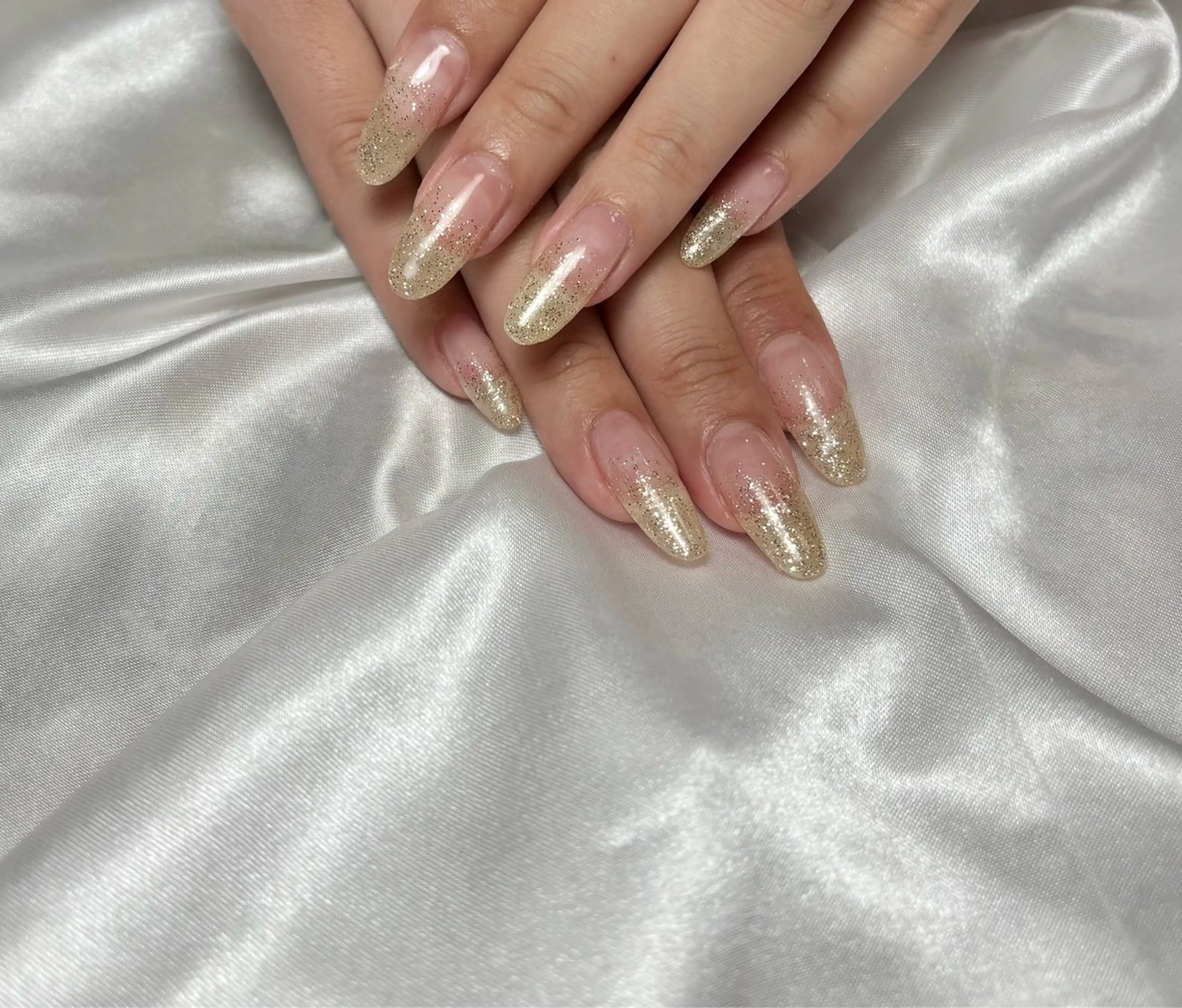 亀裂補強が必要なモデル様募集✨仕上げはワンカラーorラメグラ💅の写真