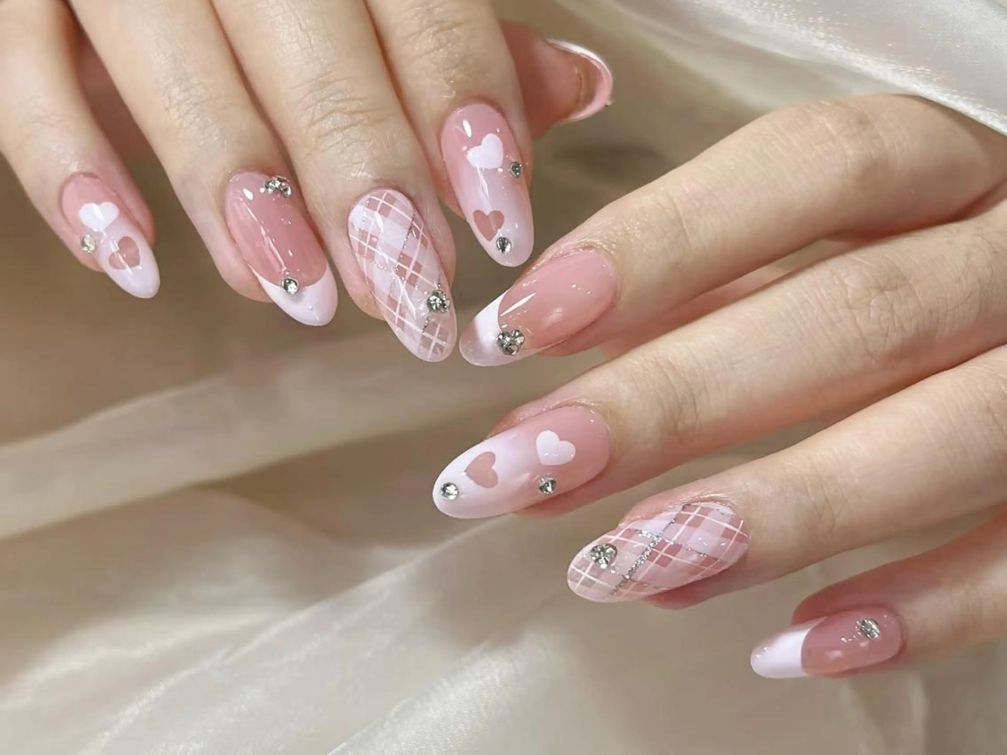 ネイル ハンドネイル ハンドケア IRIS NAIL大塚のネイルデザイン