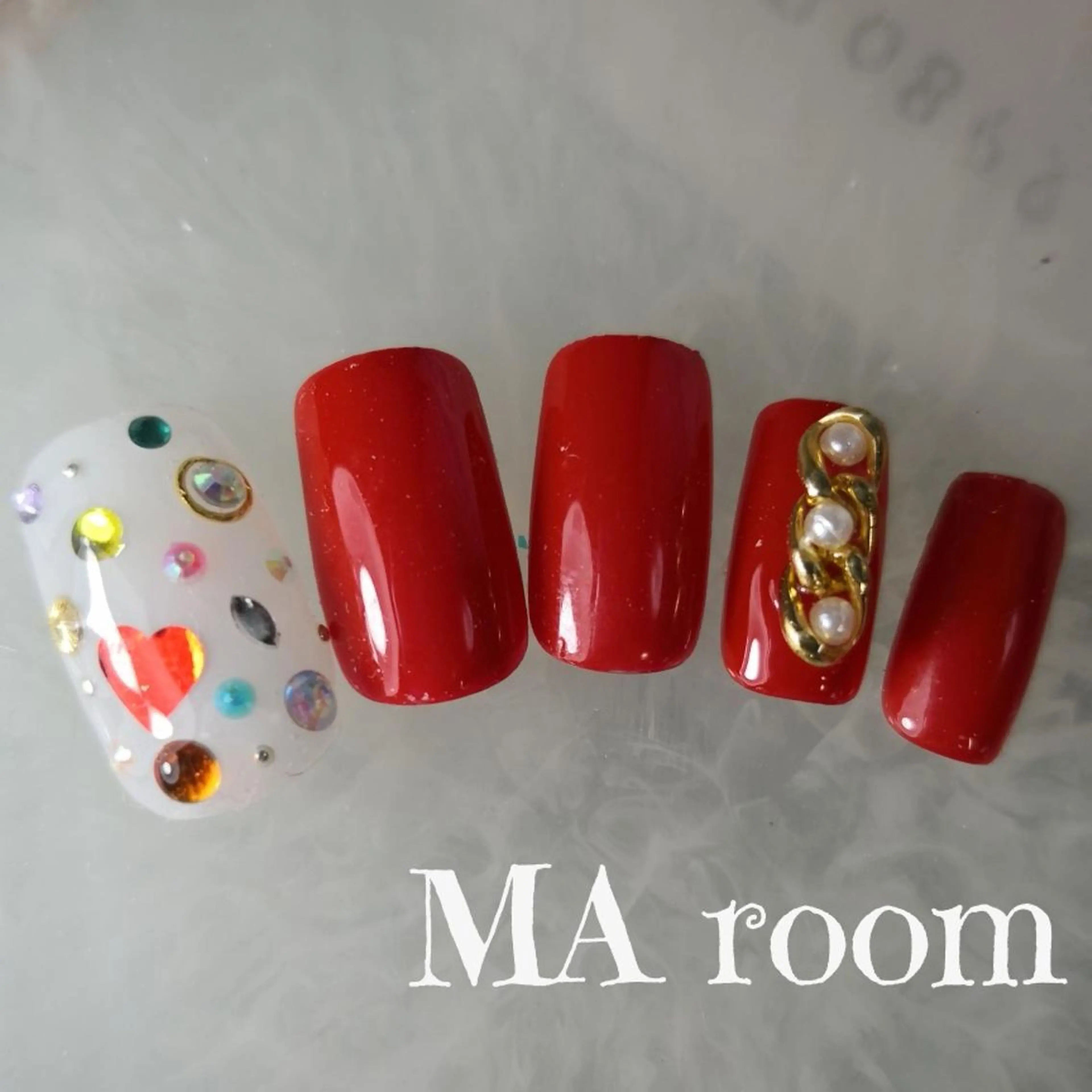 ネイル ＆MERCI所属・&MERCI nail maoのネイルデザイン