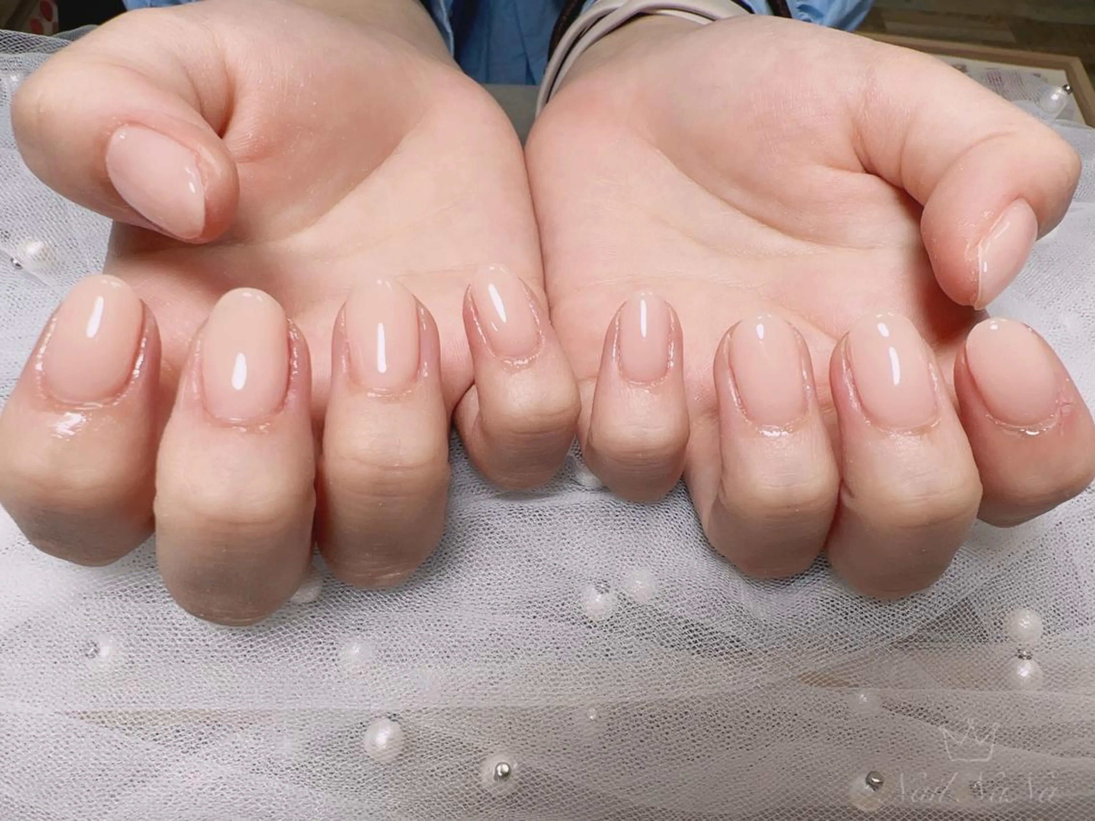 ショート カラー ネイル ベージュカラー ハンドネイル Nail NaNaのネイルデザイン