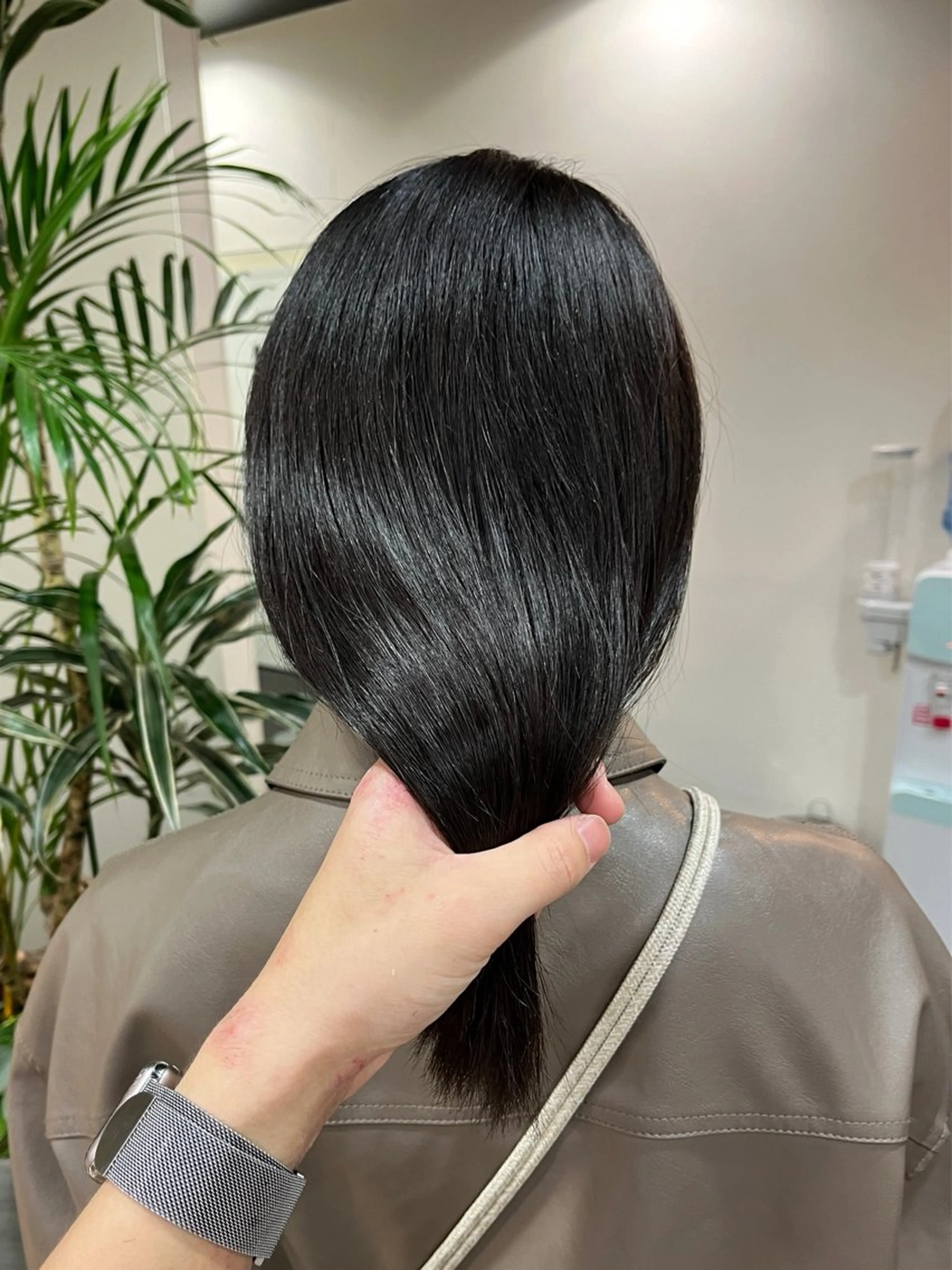 セミロング 髪質改善・酸性・ ストレート　Maruのヘアスタイル