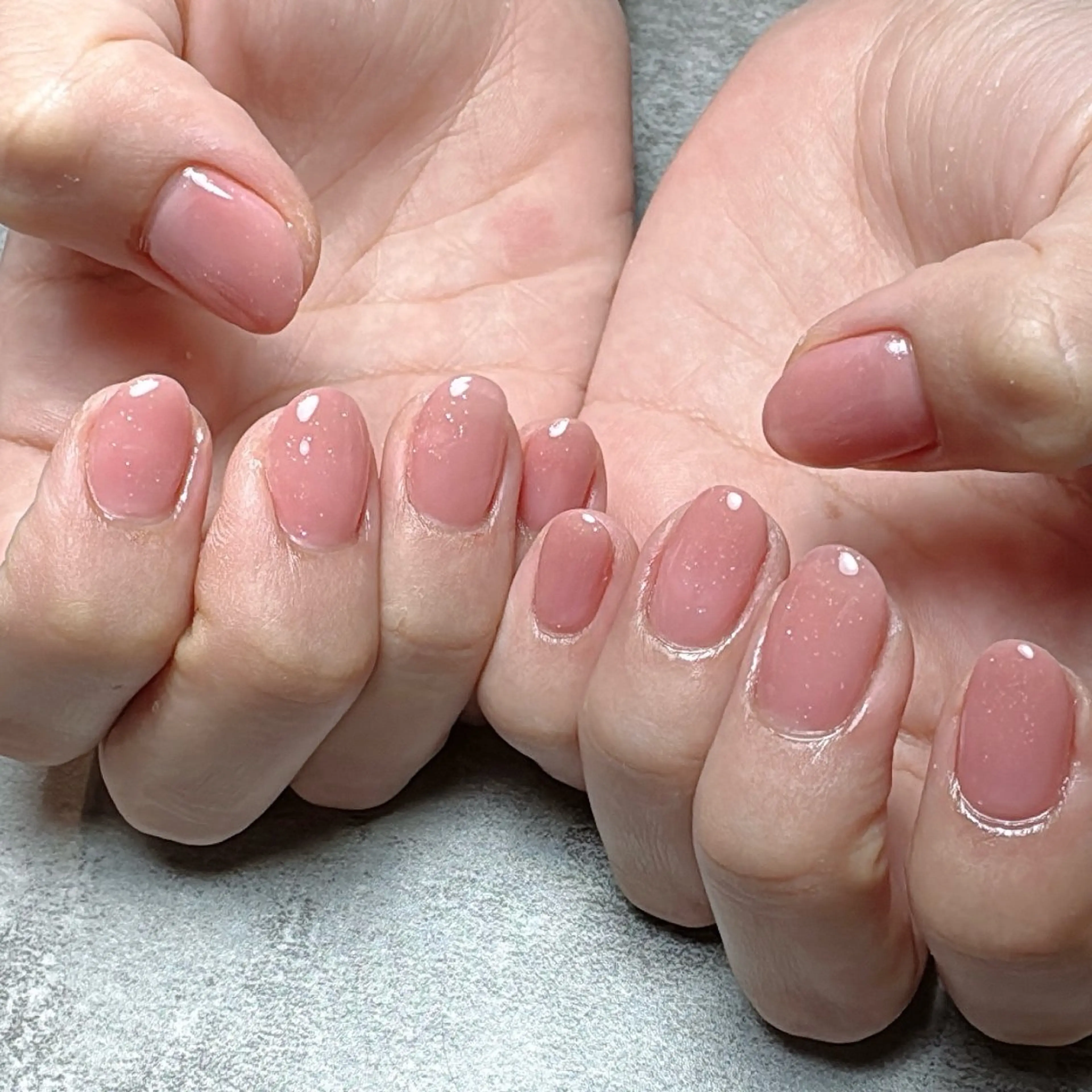 ネイル ワンカラーネイル MATATABI. kumiのネイルデザイン