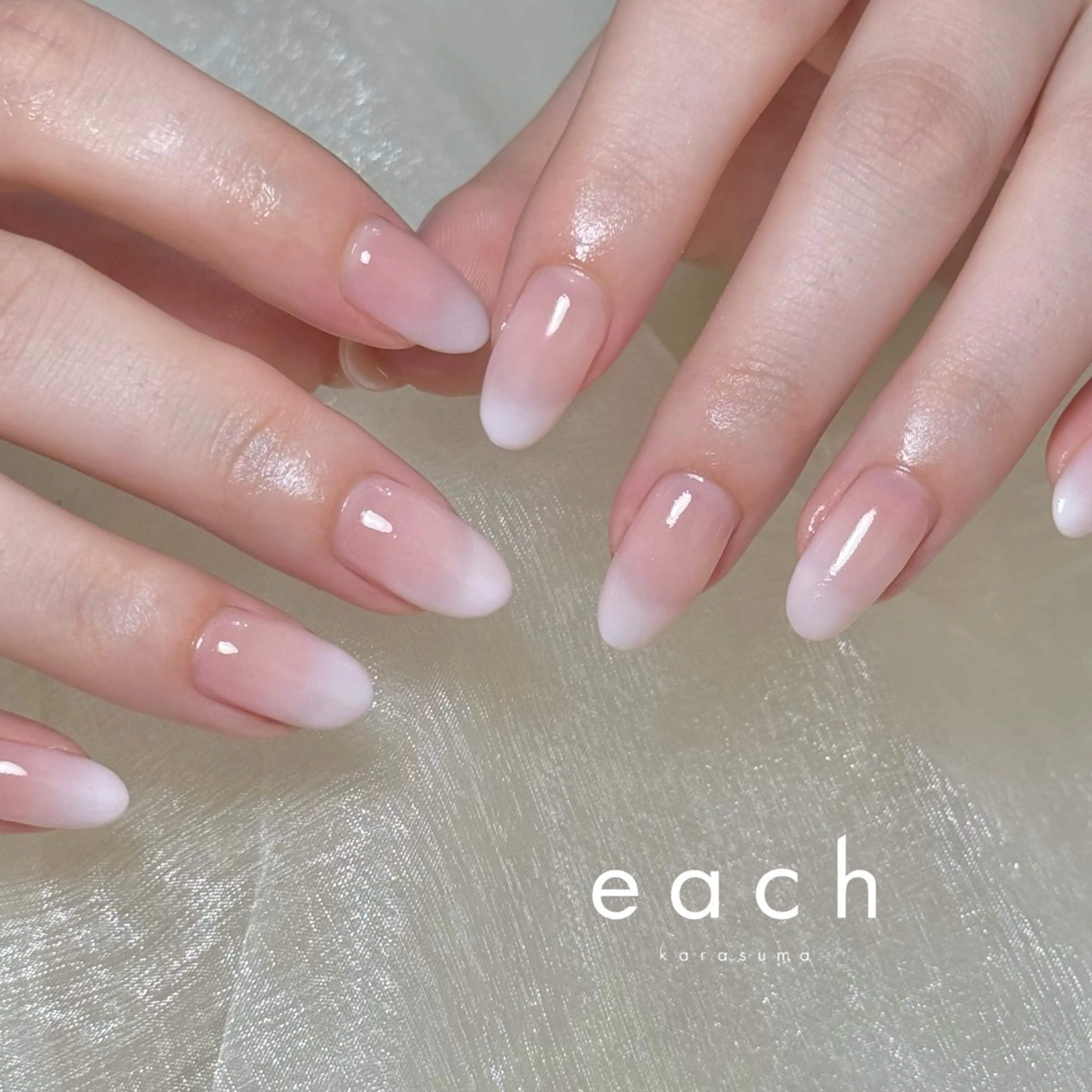 ネイル 赤色 each sakuraのネイルデザイン