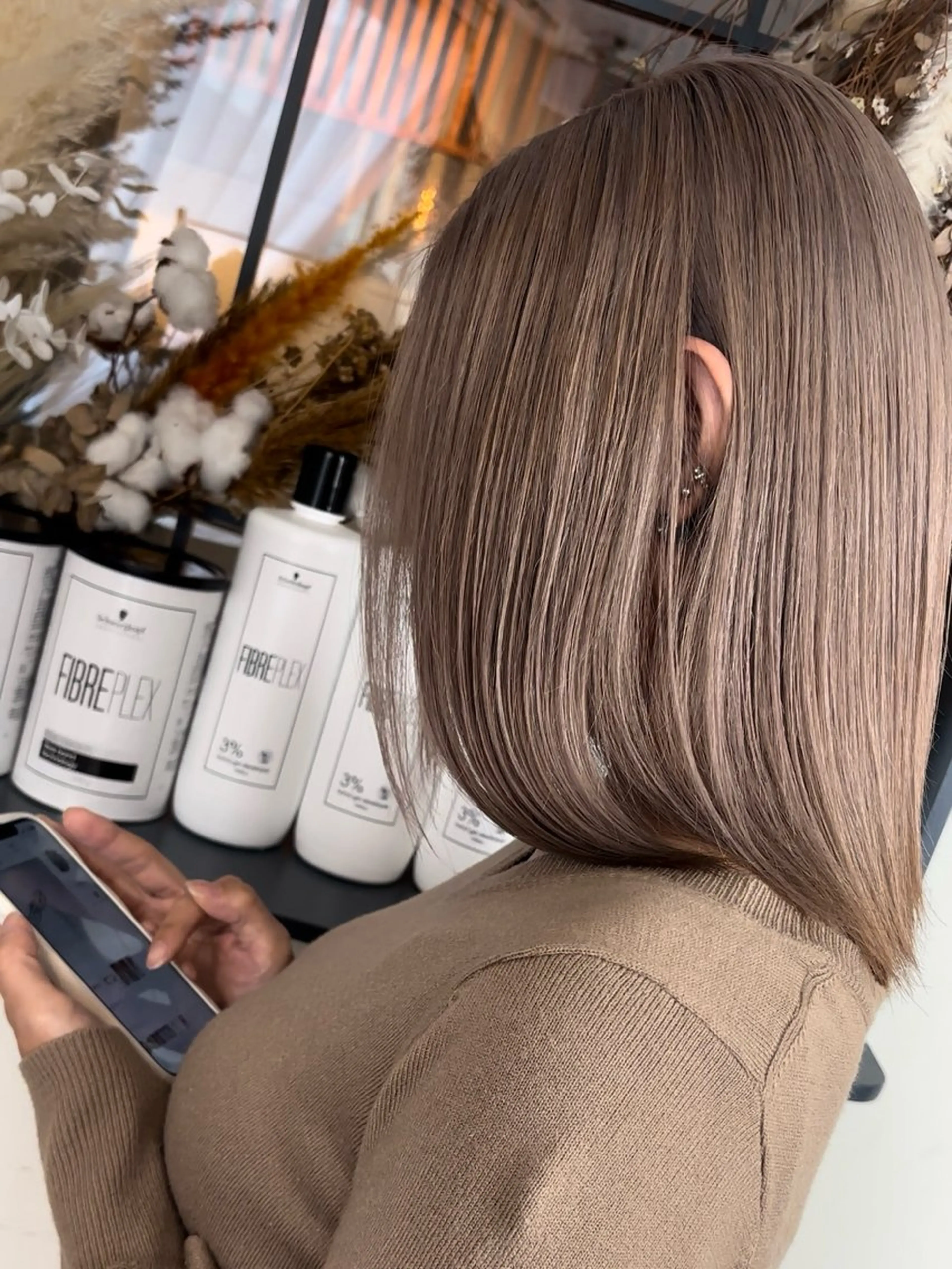 ミディアム カラー ヘアカラー トリートメント ブリーチカラー🌈 嘉名 真樹のヘアスタイル