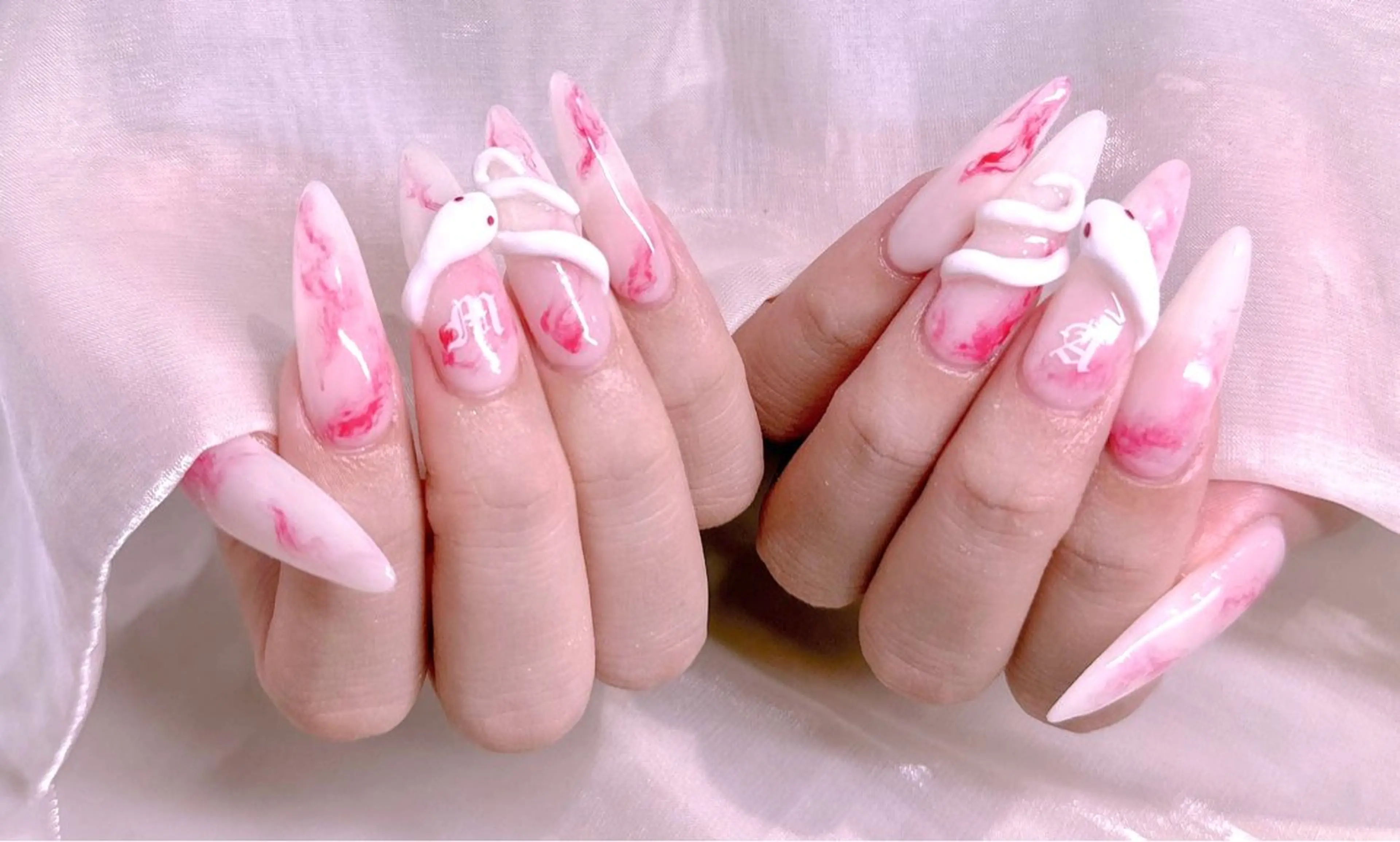 ネイル ハンドネイル リン リンのネイルデザイン