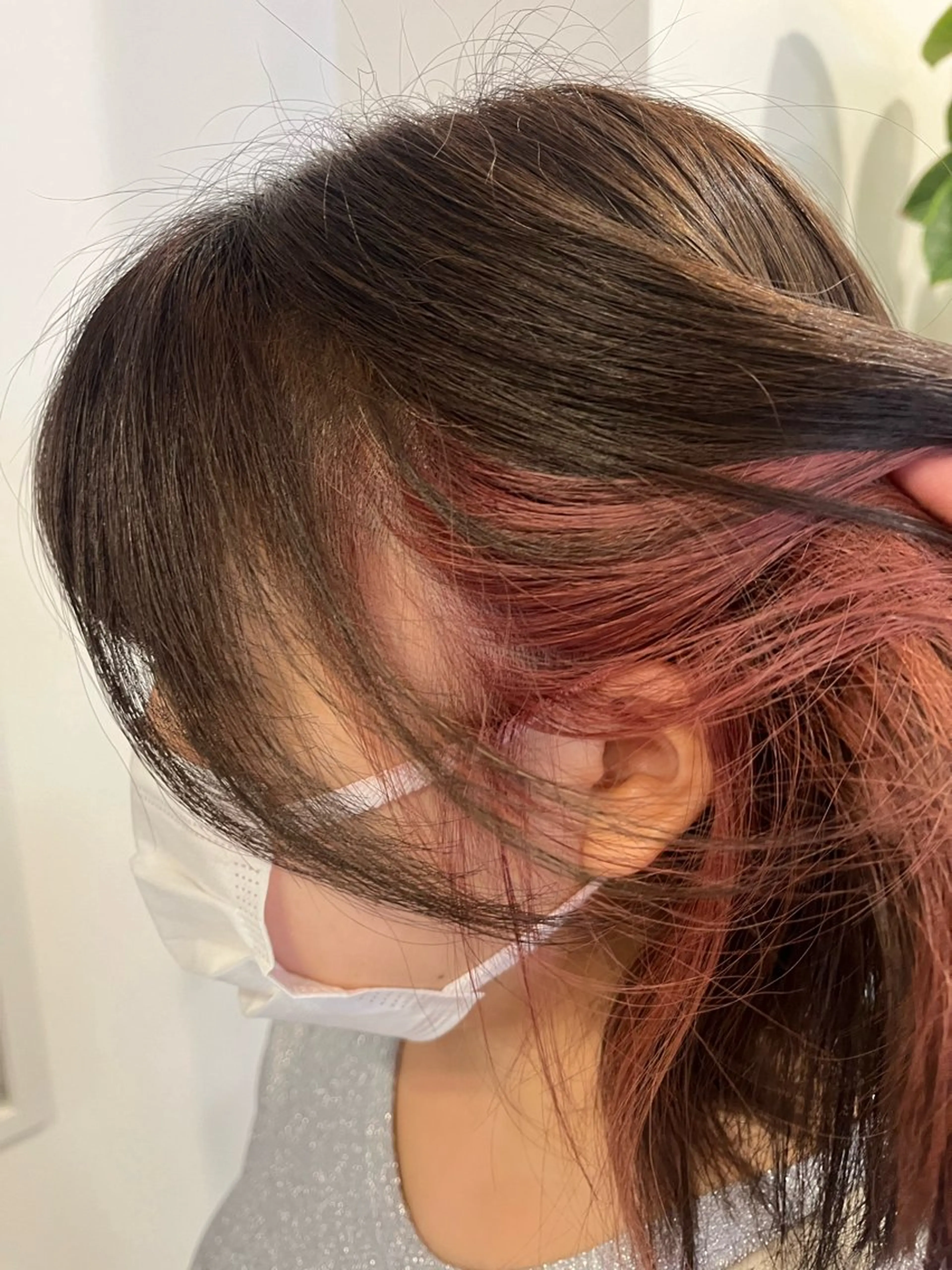 カラー films所属・AYA/films 韓国/レイヤー／ボブのヘアスタイル