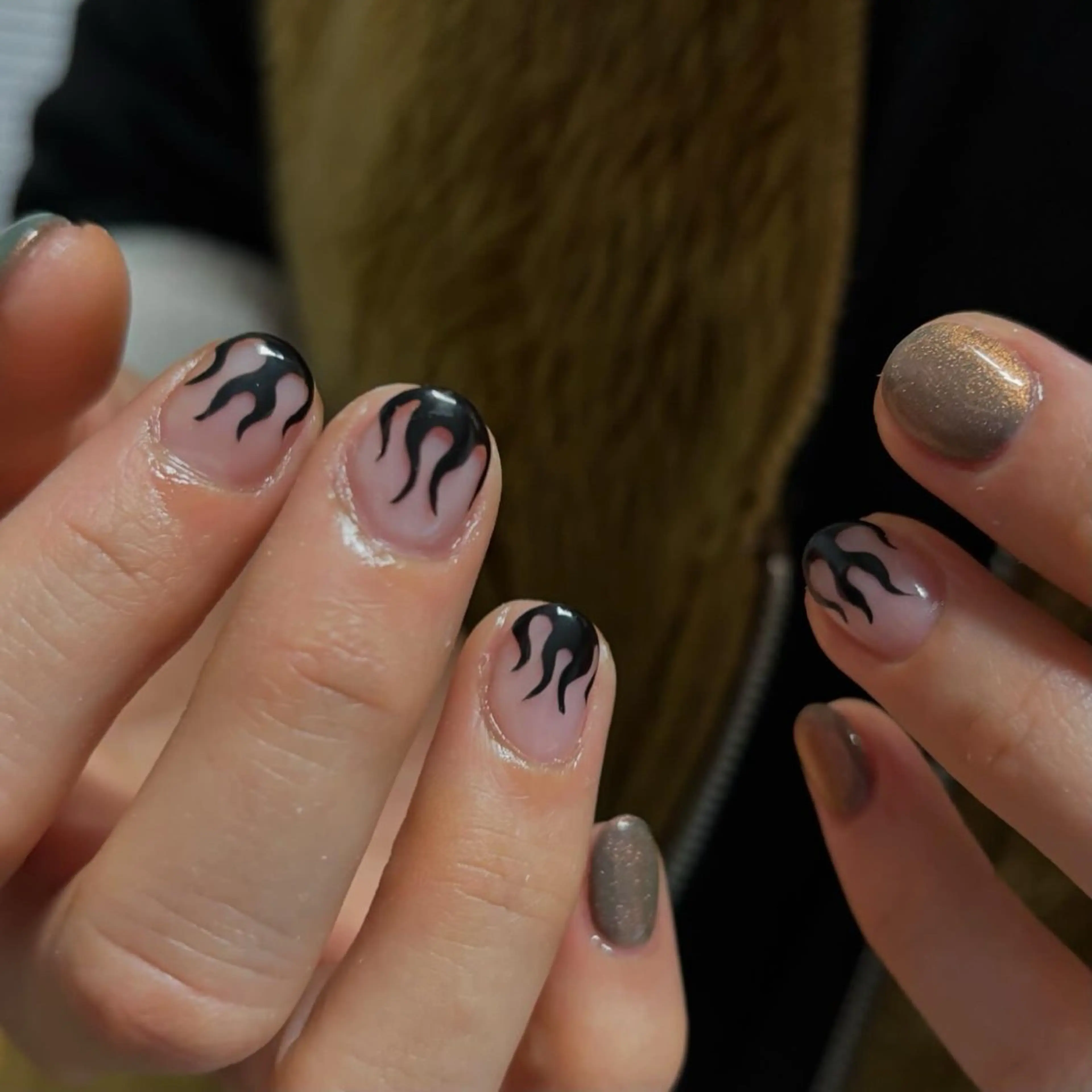 ネイル ハンドネイル 爪塗屋 さんのネイルデザイン