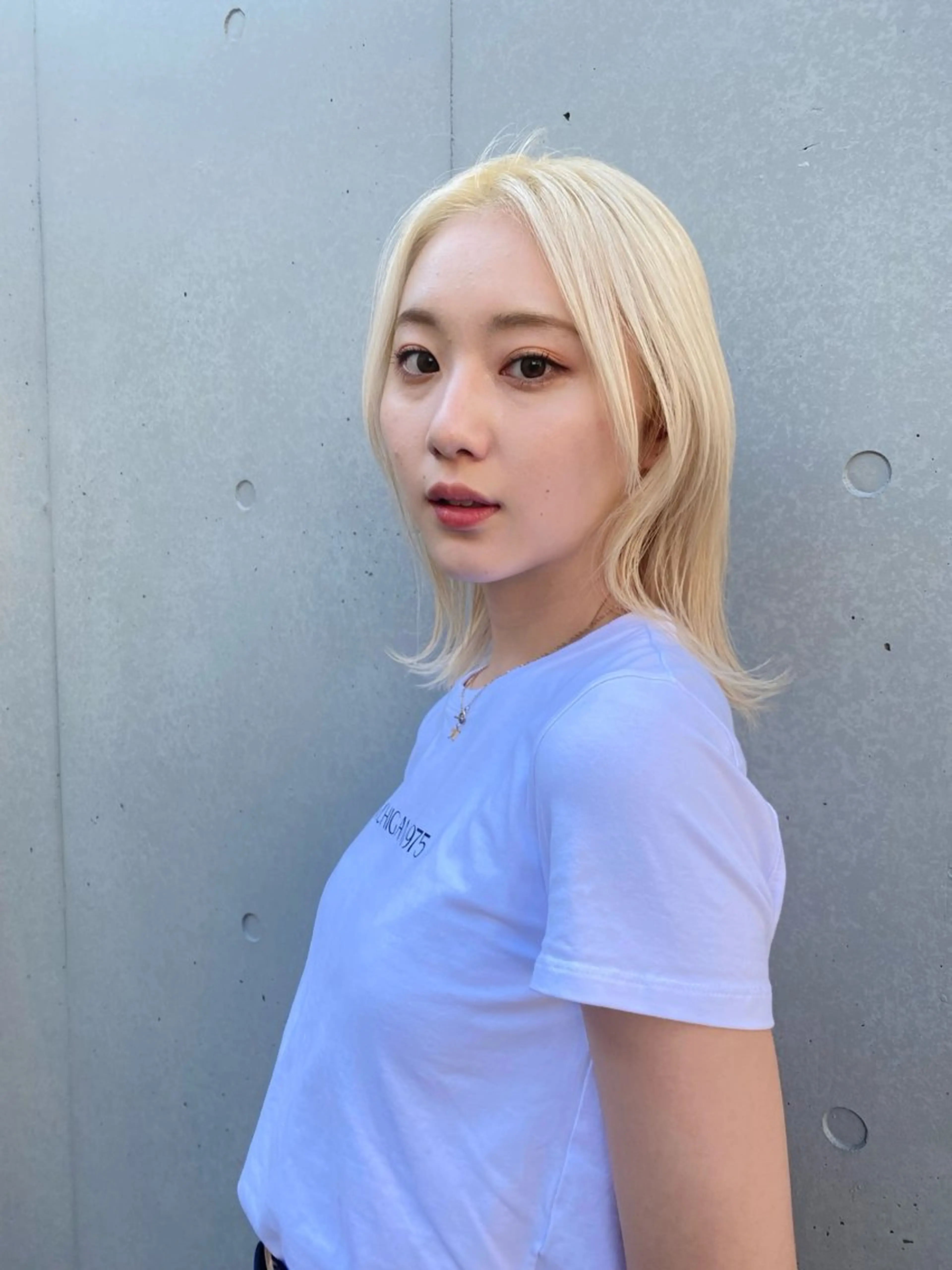 ミディアム カラー ハイトーンカラー COALL nex the salon所属・Riria✨ 透明感カラーのヘアスタイル