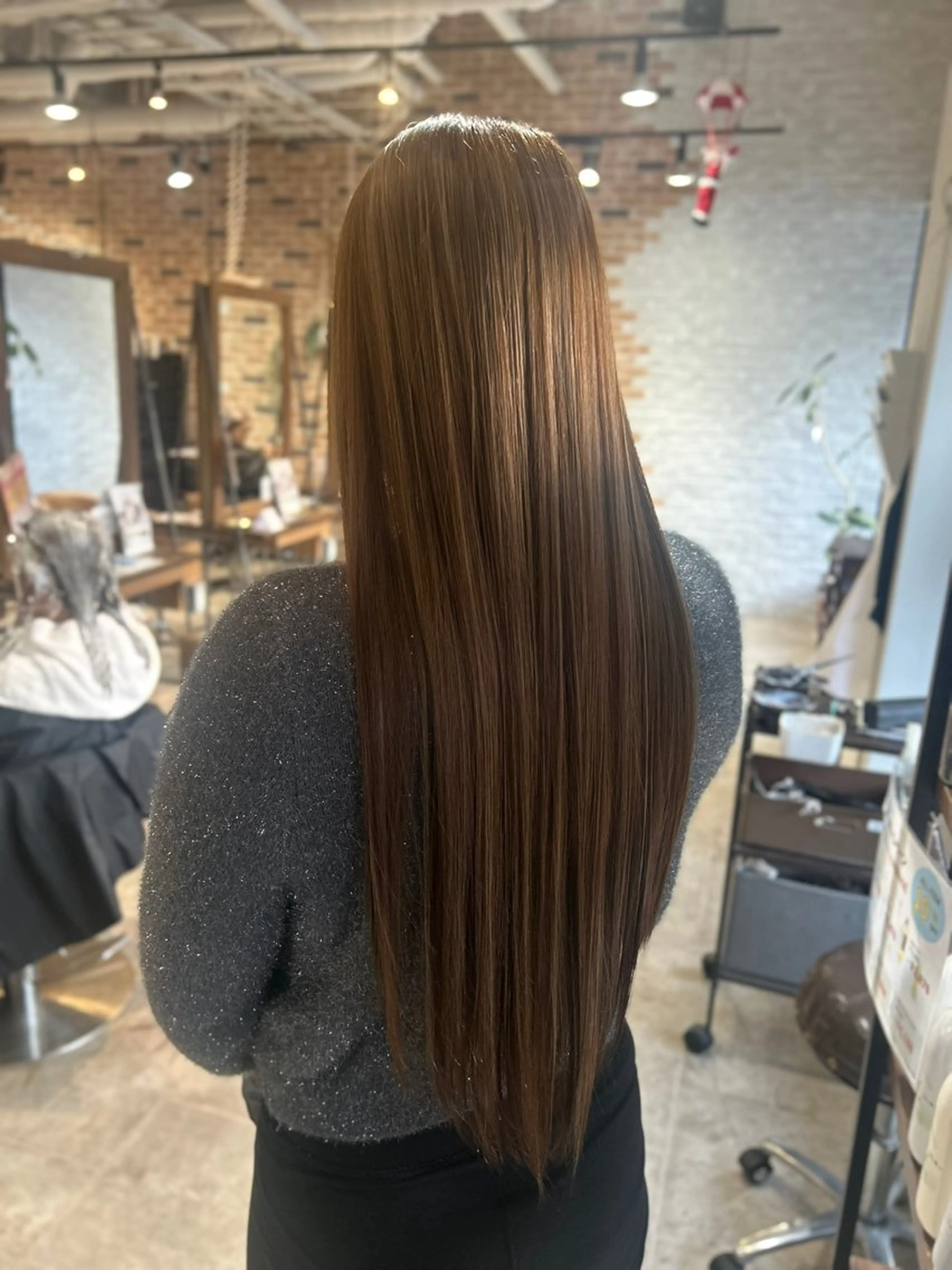 ロング ヘアカラー トリートメント 大谷 亜由奈のヘアスタイル