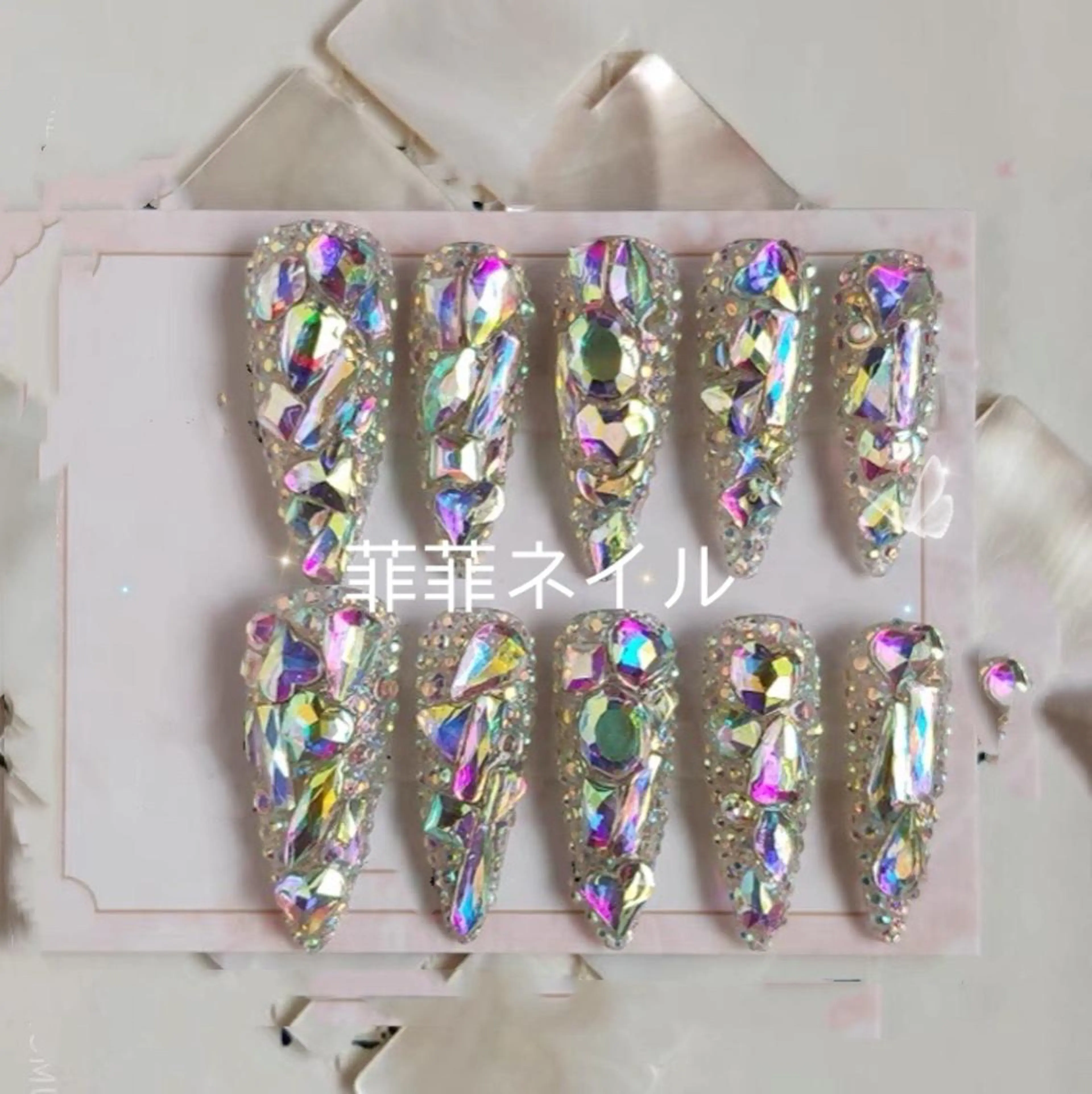 ネイル 菲菲ネイルサロン所属・FF フィフィネイルサロンのネイルデザイン