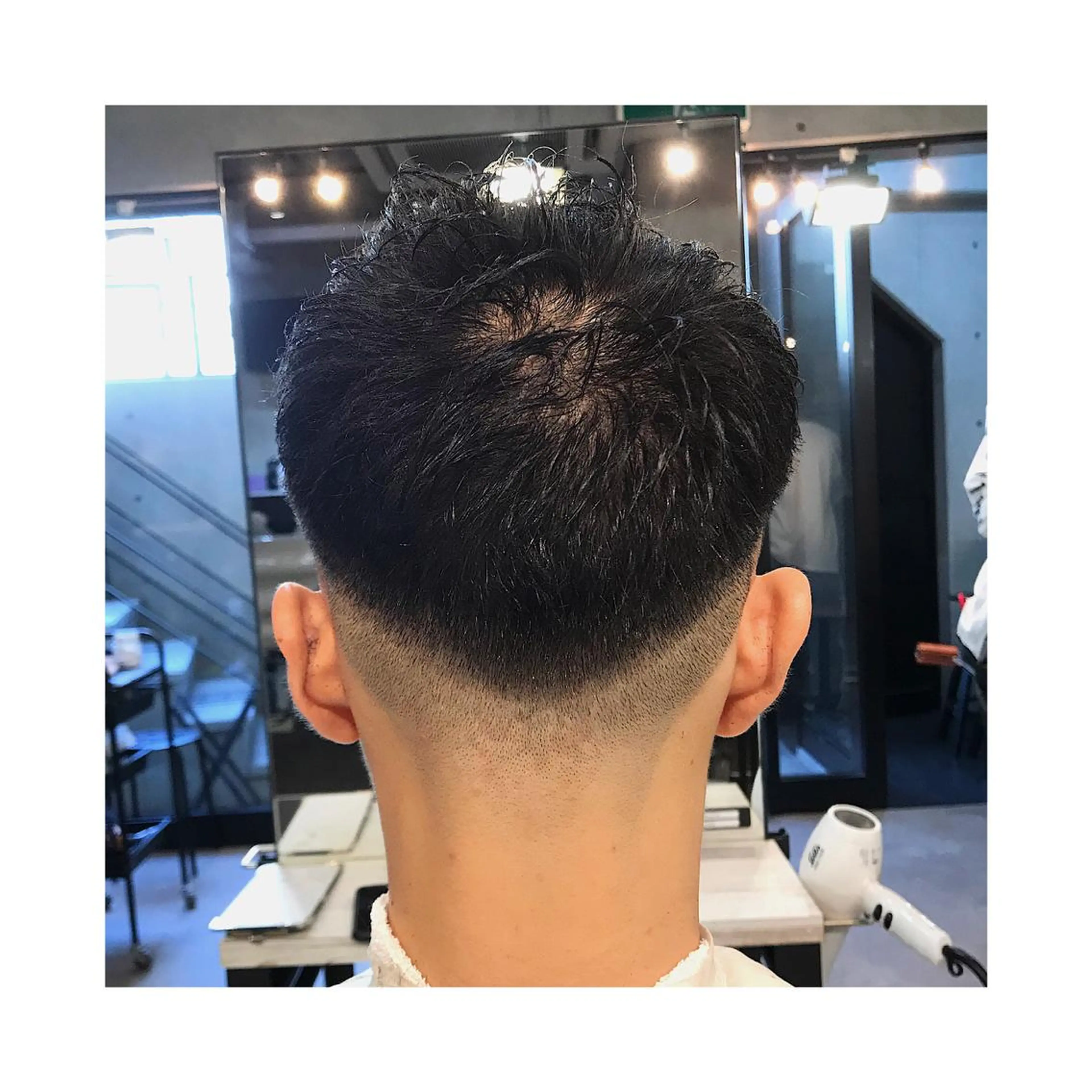 ショート メンズ 及川シゲル 髪質改善講師のヘアスタイル