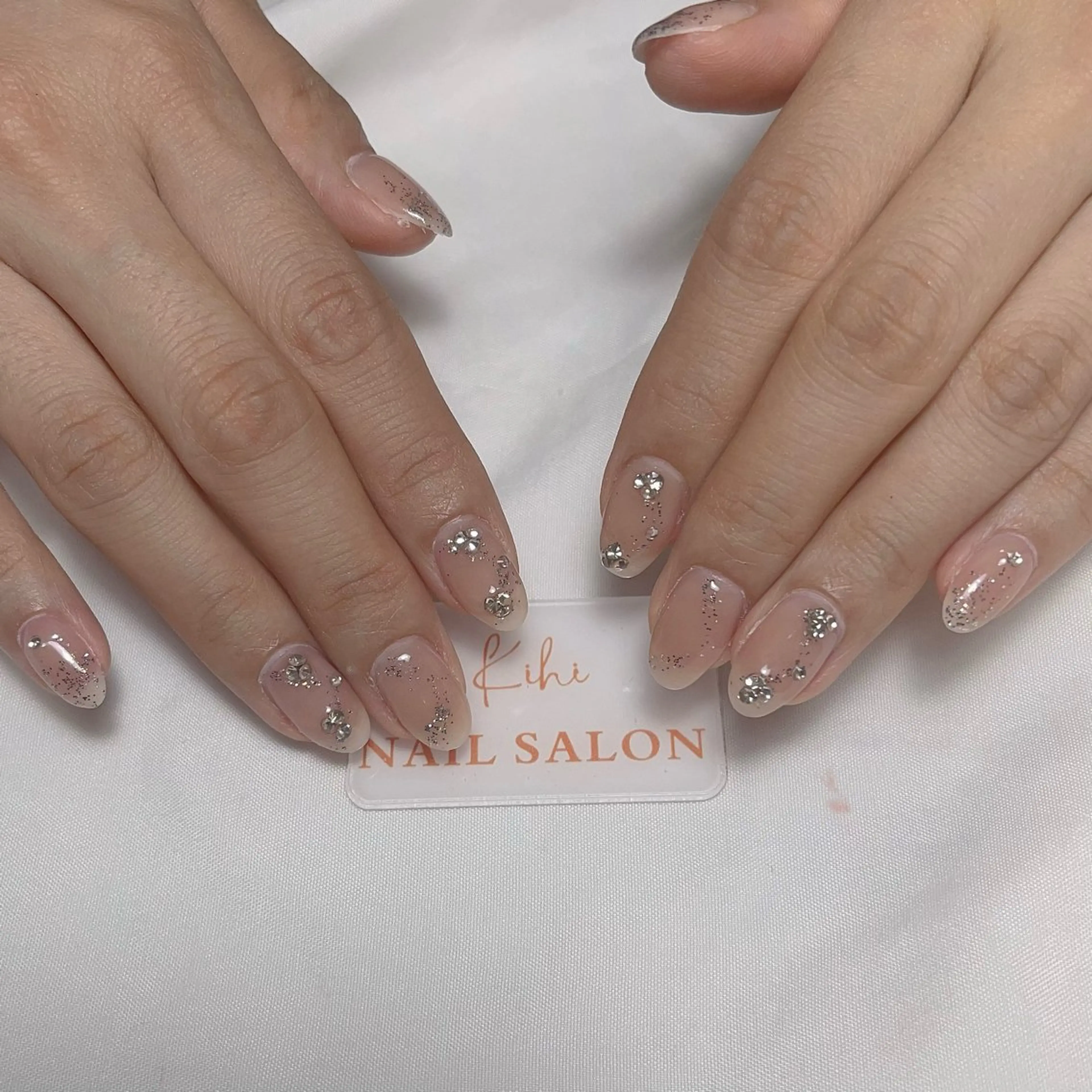 ネイル アートネイル フレンチネイル ジェルネイル グラデーション 韓国ネイル ハンドネイル 💕鈴木ユリ パラジェル/オフ無料のネイルデザイン