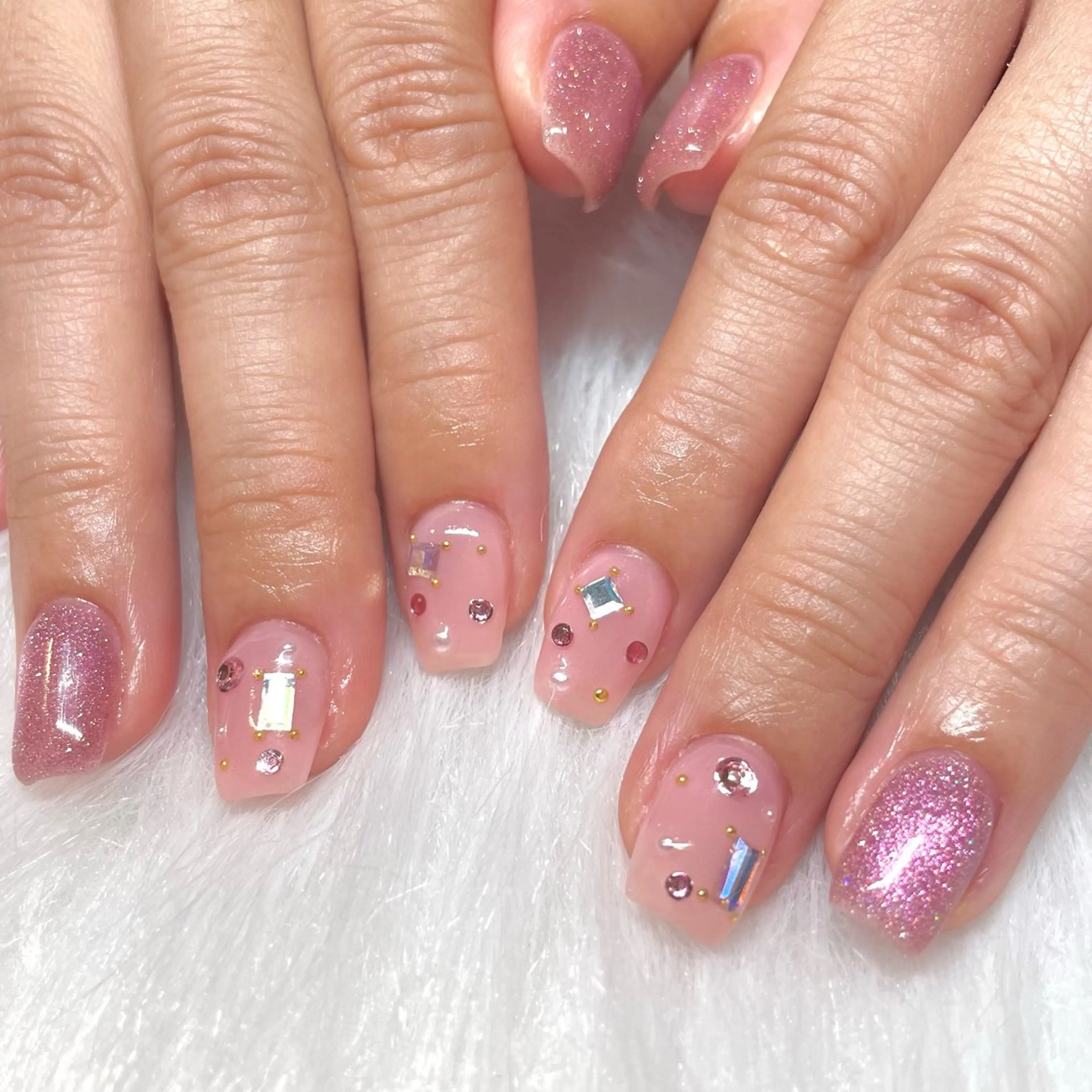 ネイル ジェルネイル マグネットネイル ハンドネイル Nail ヌシん家 AKANEのネイルデザイン