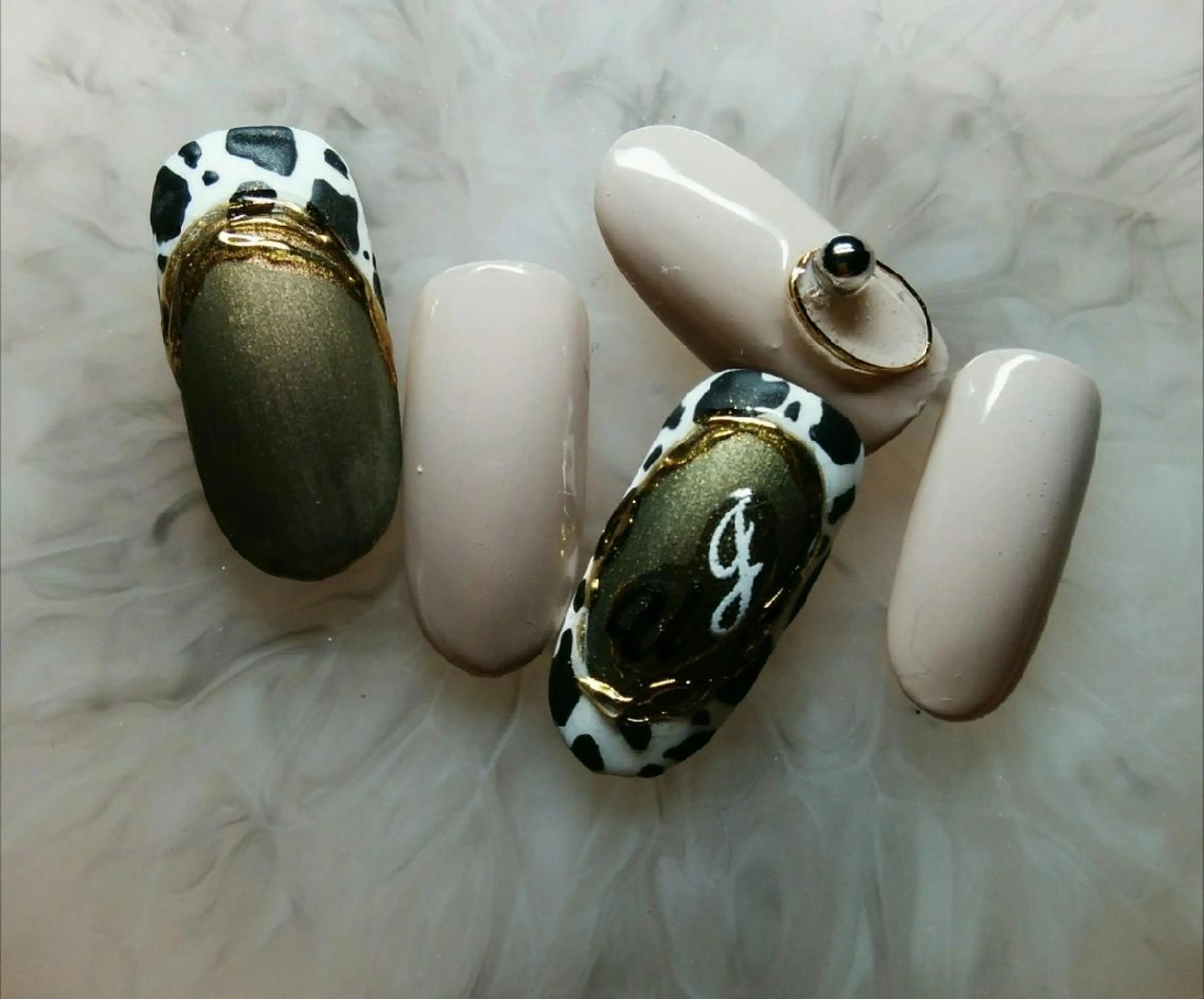 ネイル ハンドネイル リラクゼーション＆ネイル仙殊~センジュ~所属・senju 　のネイルデザイン