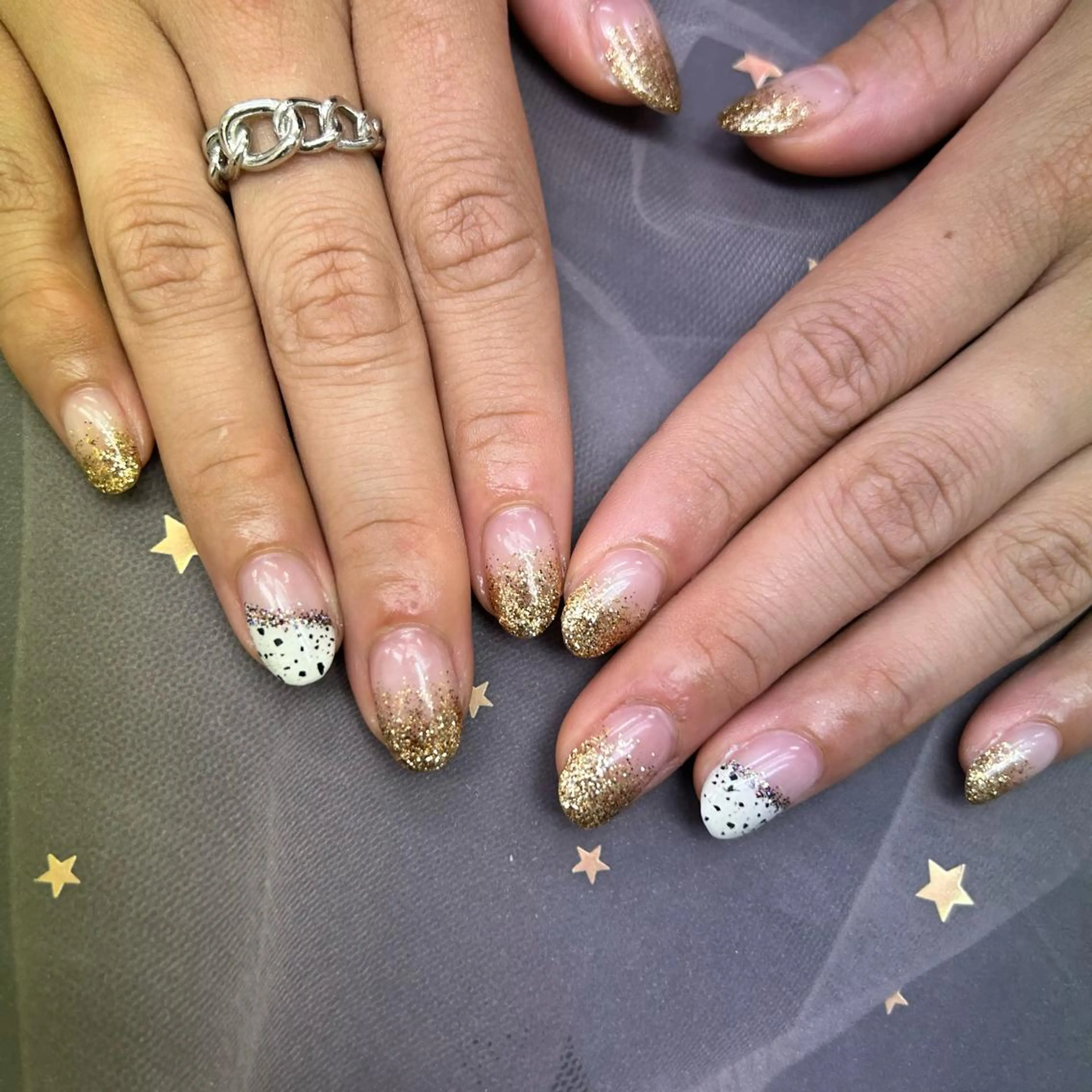 ネイル Can I Dressy  溝ノ口店所属・F. Neneのネイルデザイン