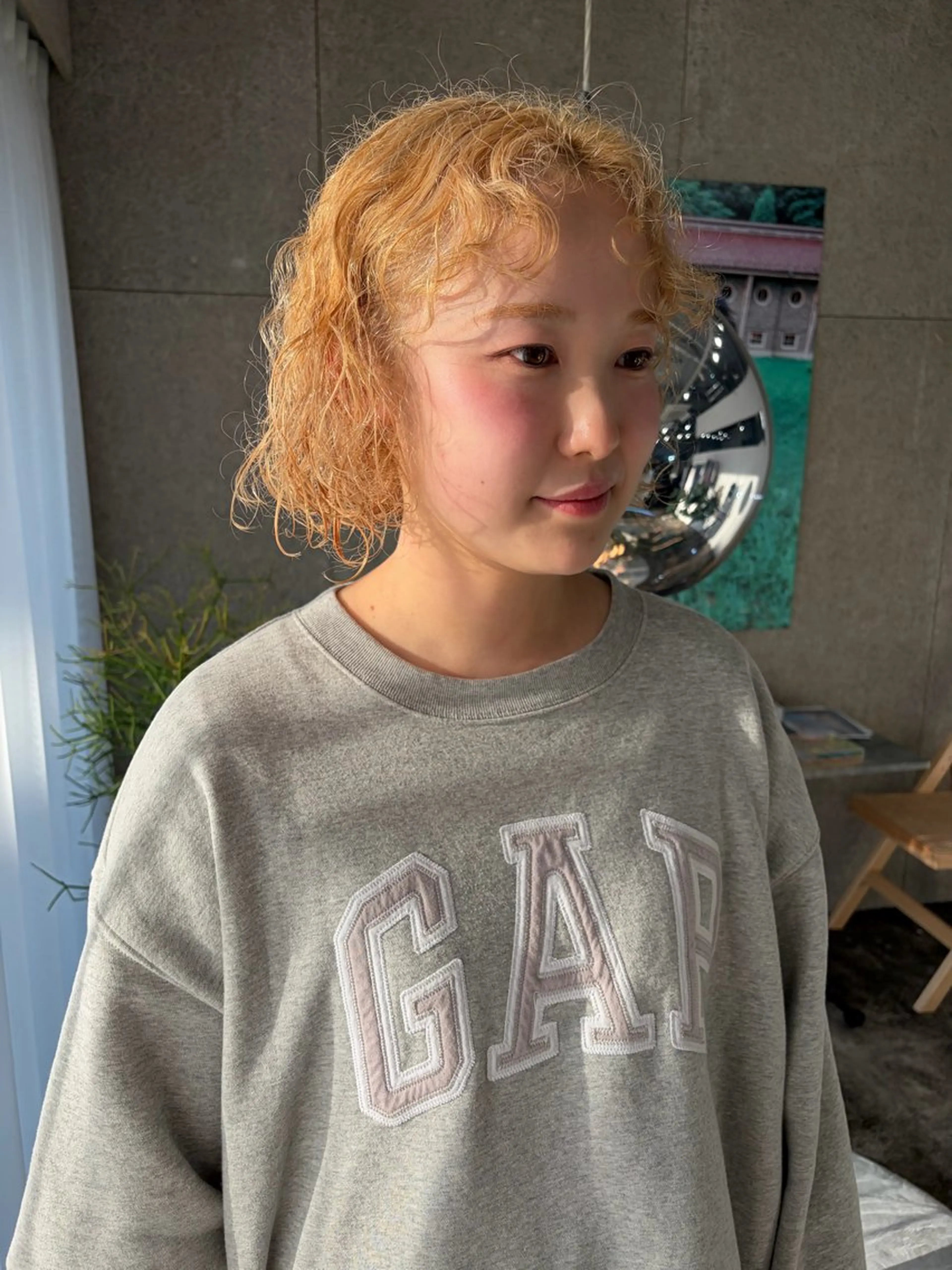 ショート カラー ヘアカラー eim AYUKAのヘアスタイル