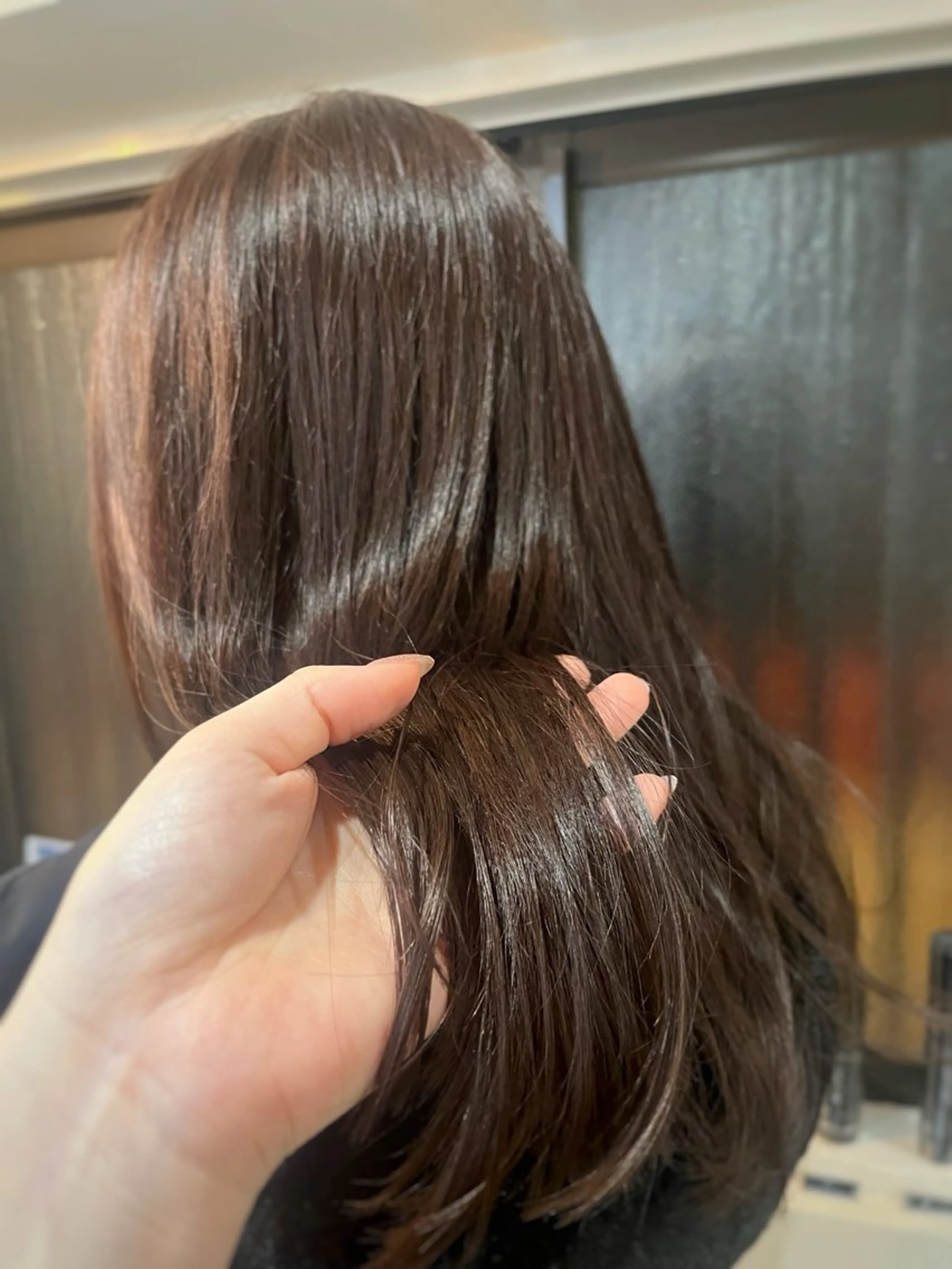 セミロング カラー 下石怜子/レイヤー/ 透明感カラーのヘアスタイル